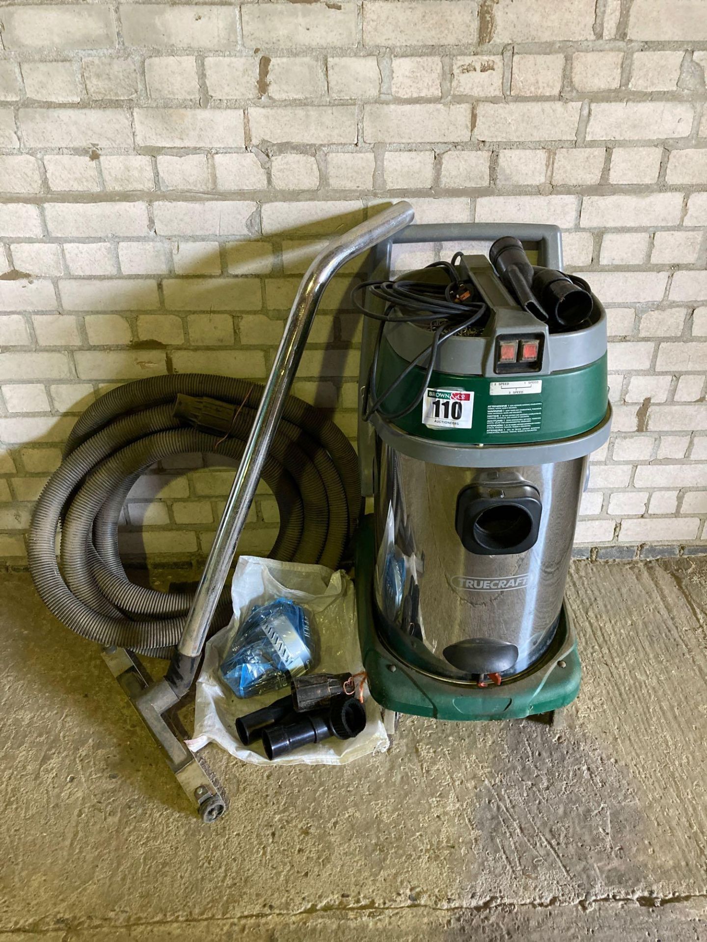 Trucraft 600 vacuum cleaner c/w pipes & new motor. Manual in the office - Image 2 of 2