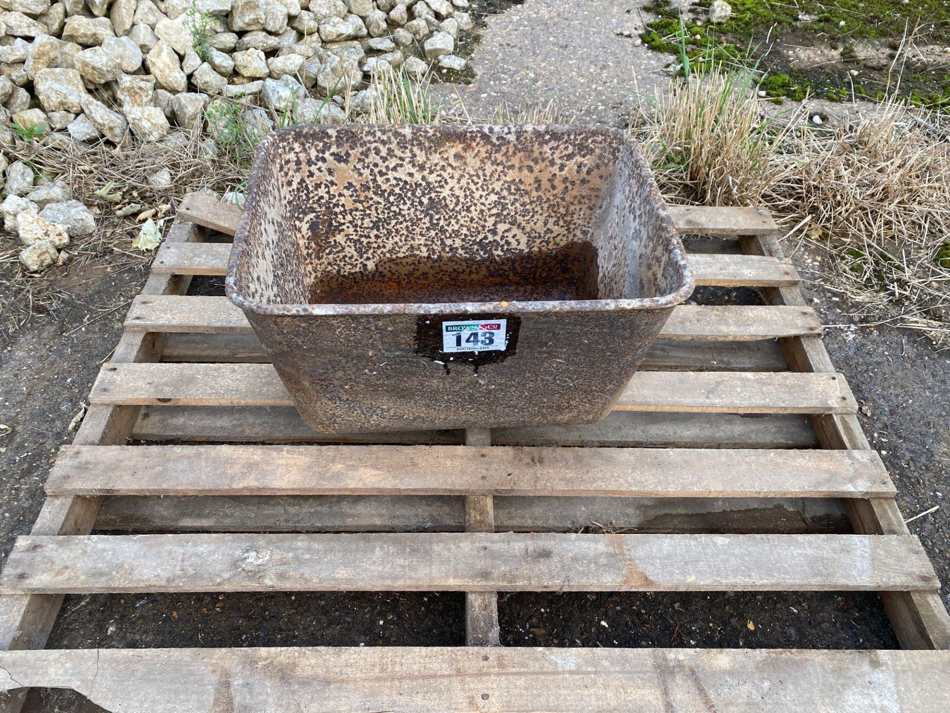 cast iron trough