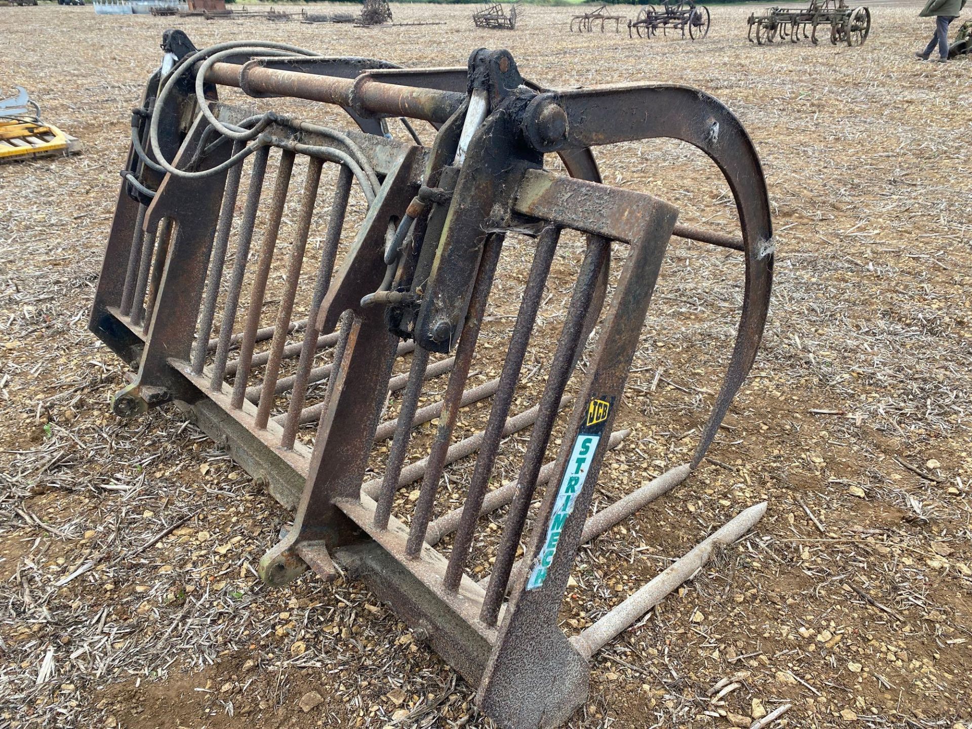 Strimech muck grab with JCB brackets - Image 5 of 6