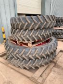 Fendt Row Crops, Front: 320/85 R38, Rear 320/90 R54