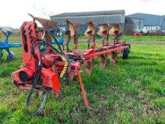 Vogel Noot 5 Furrow Reversible Plough (2004)