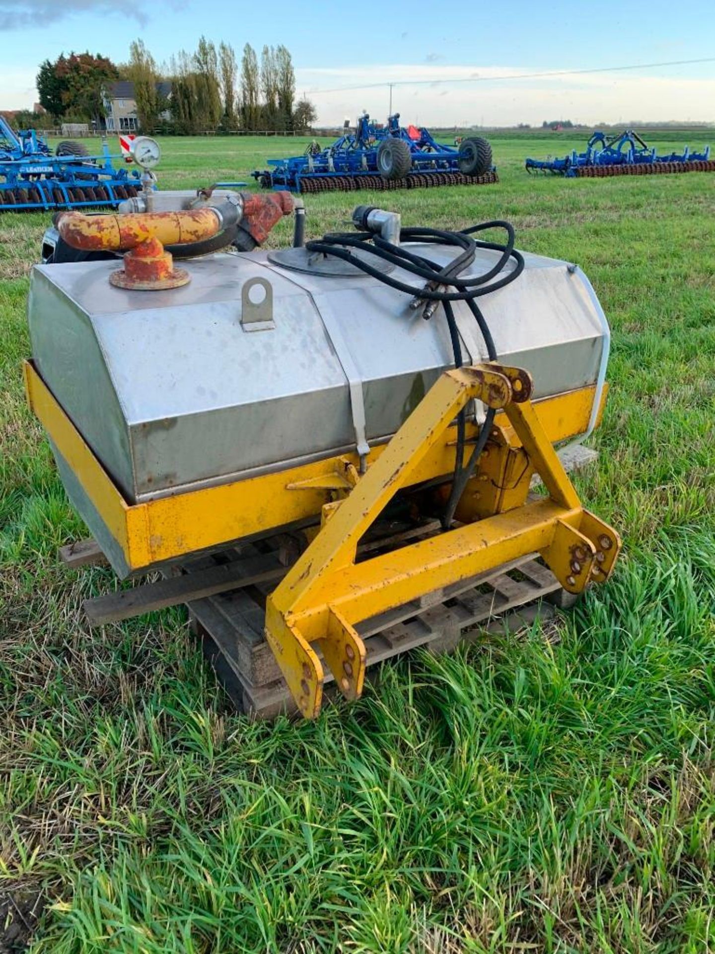 Chafer Front Mounted Spray Tank - Image 3 of 7