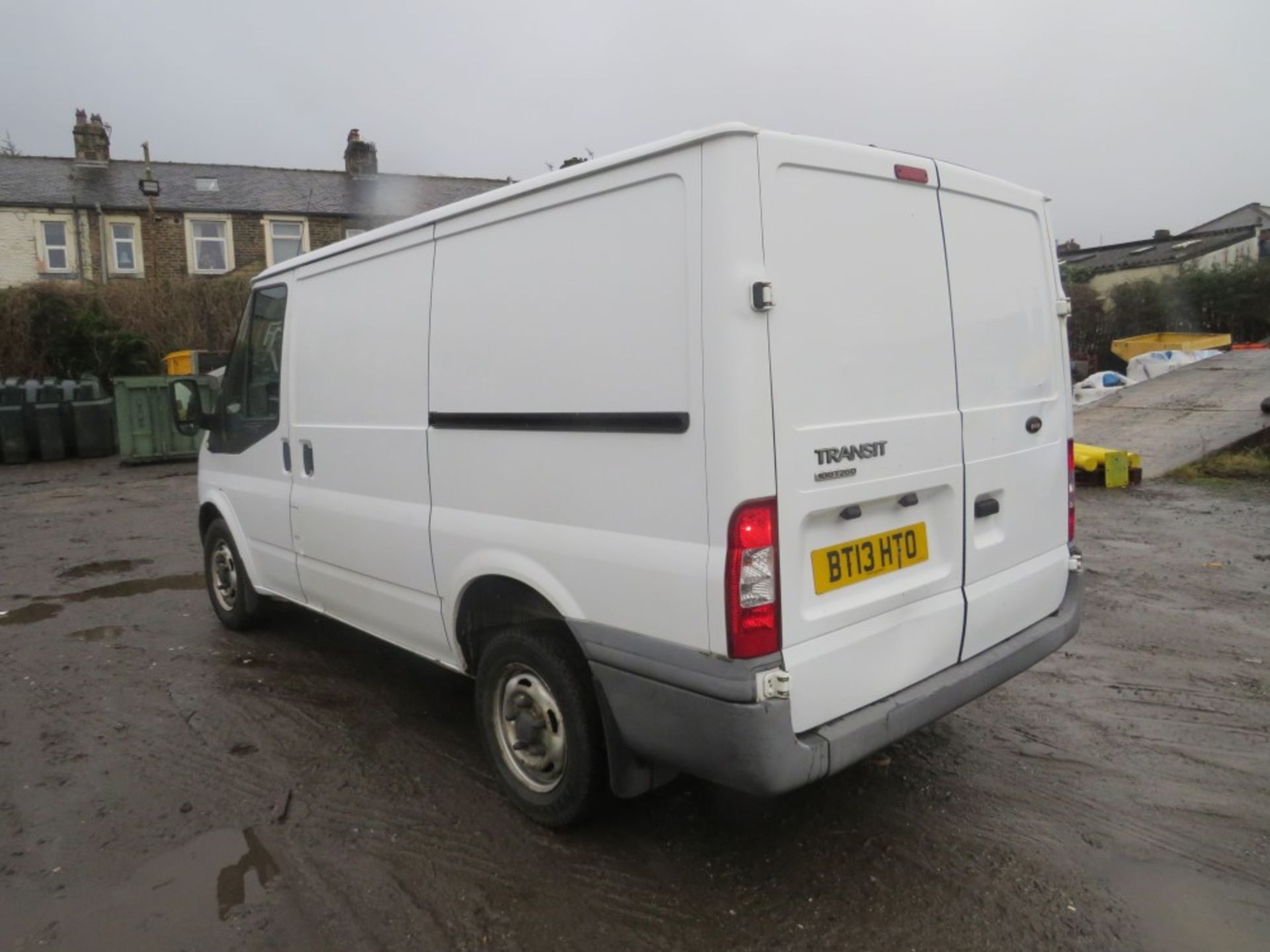 13 reg FORD TRANSIT 100 T260 FWD, 1ST REG 06/13, 129313M, V5 HERE, 2 FORMER KEEPERS [NO VAT] - Image 3 of 6