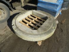 CONCRETE BISCUIT LID FOR CHAMBER 1200mm DIAMETER (4) [+ VAT]