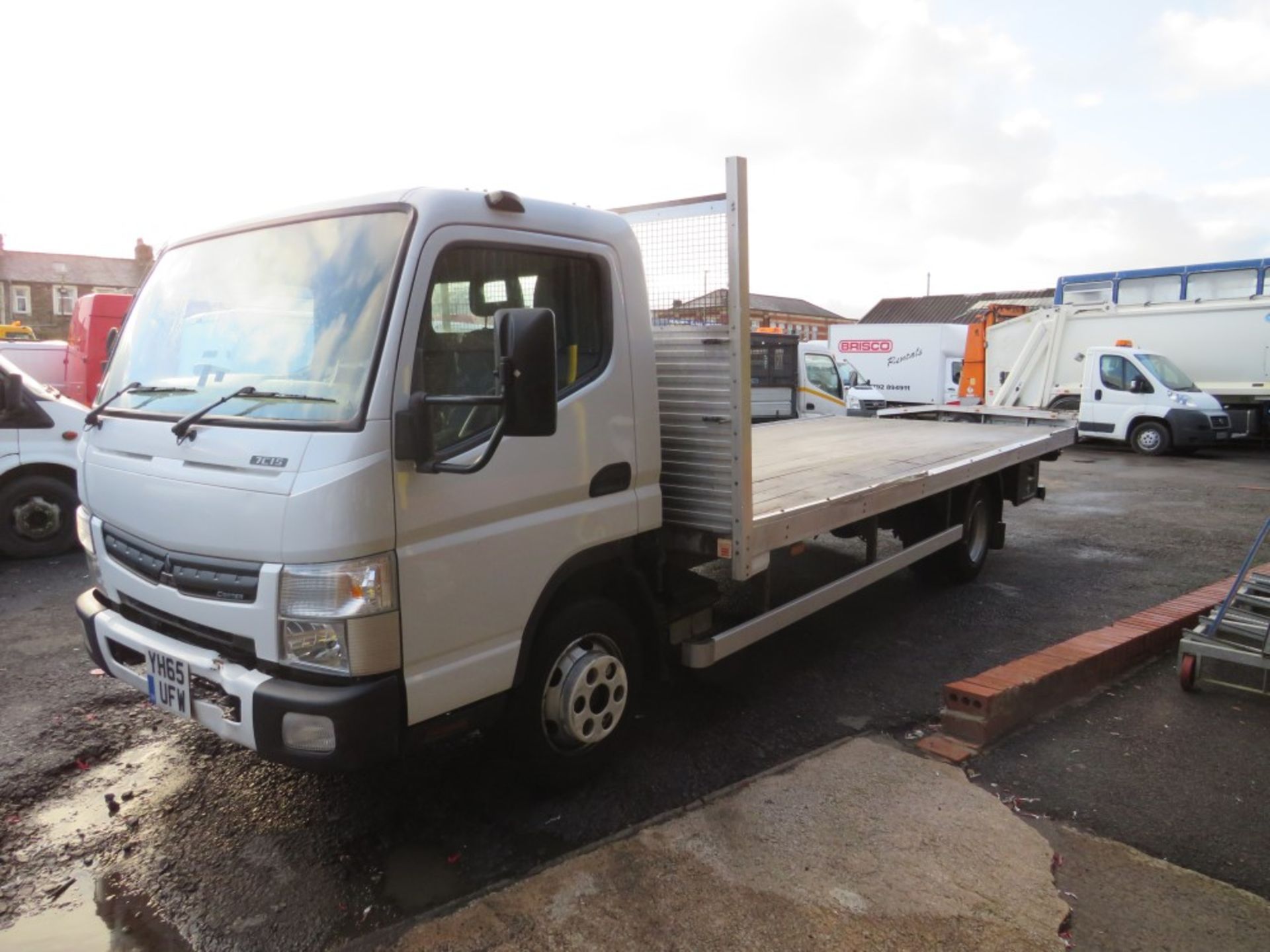 65 reg MITSUBISHI FUSO CANTER 7C15 43 FLAT BED, 1ST REG 09/15, 123010M, V5 HERE, 1 OWNER FROM NEW [ - Image 2 of 5