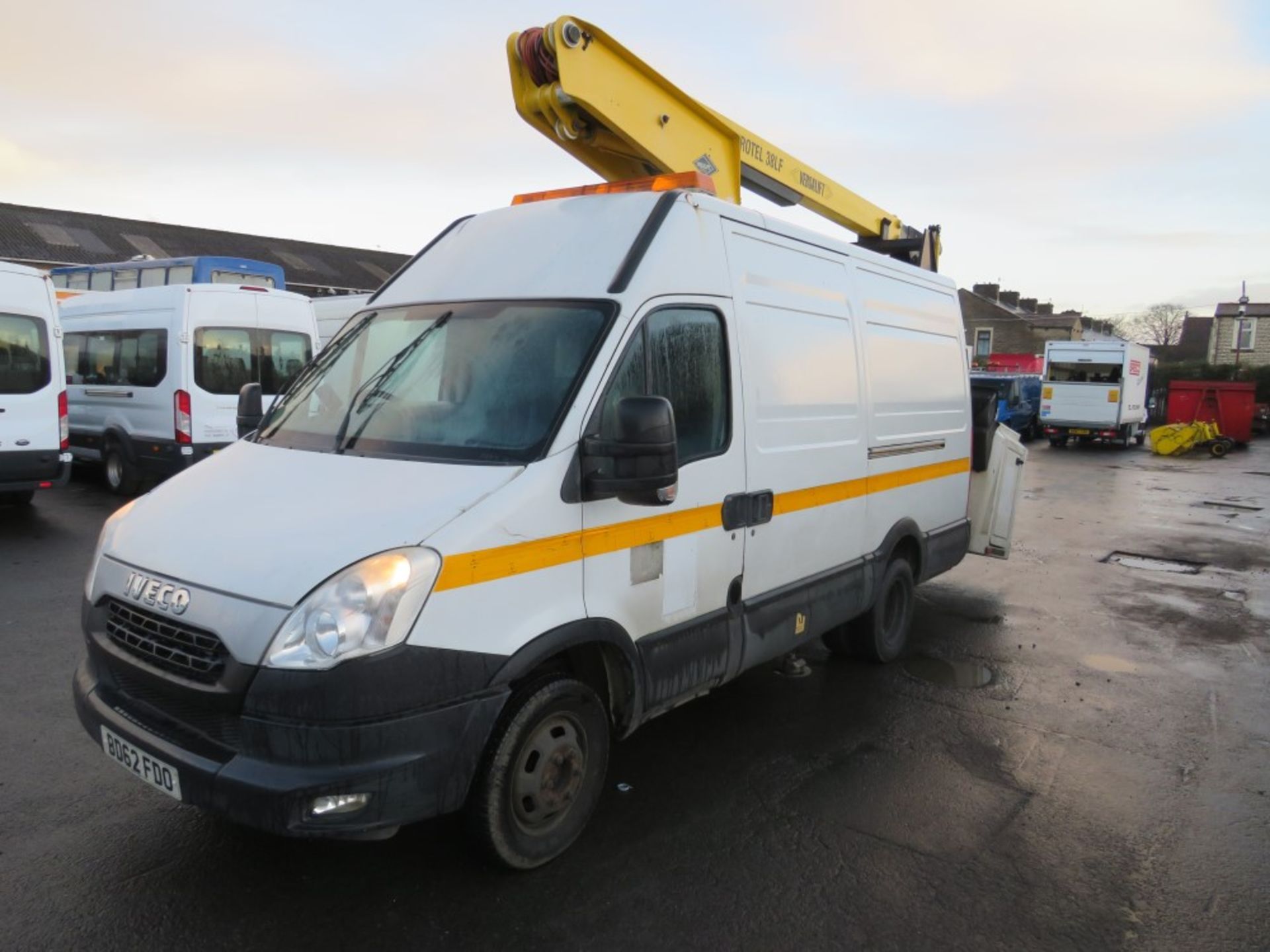 62 reg IVECO DAILY 50C17 CHERRY PICKER (DIRECT COUNCIL) 1ST REG 12/12, TEST 10/21, 95743M, V5 - Image 2 of 5