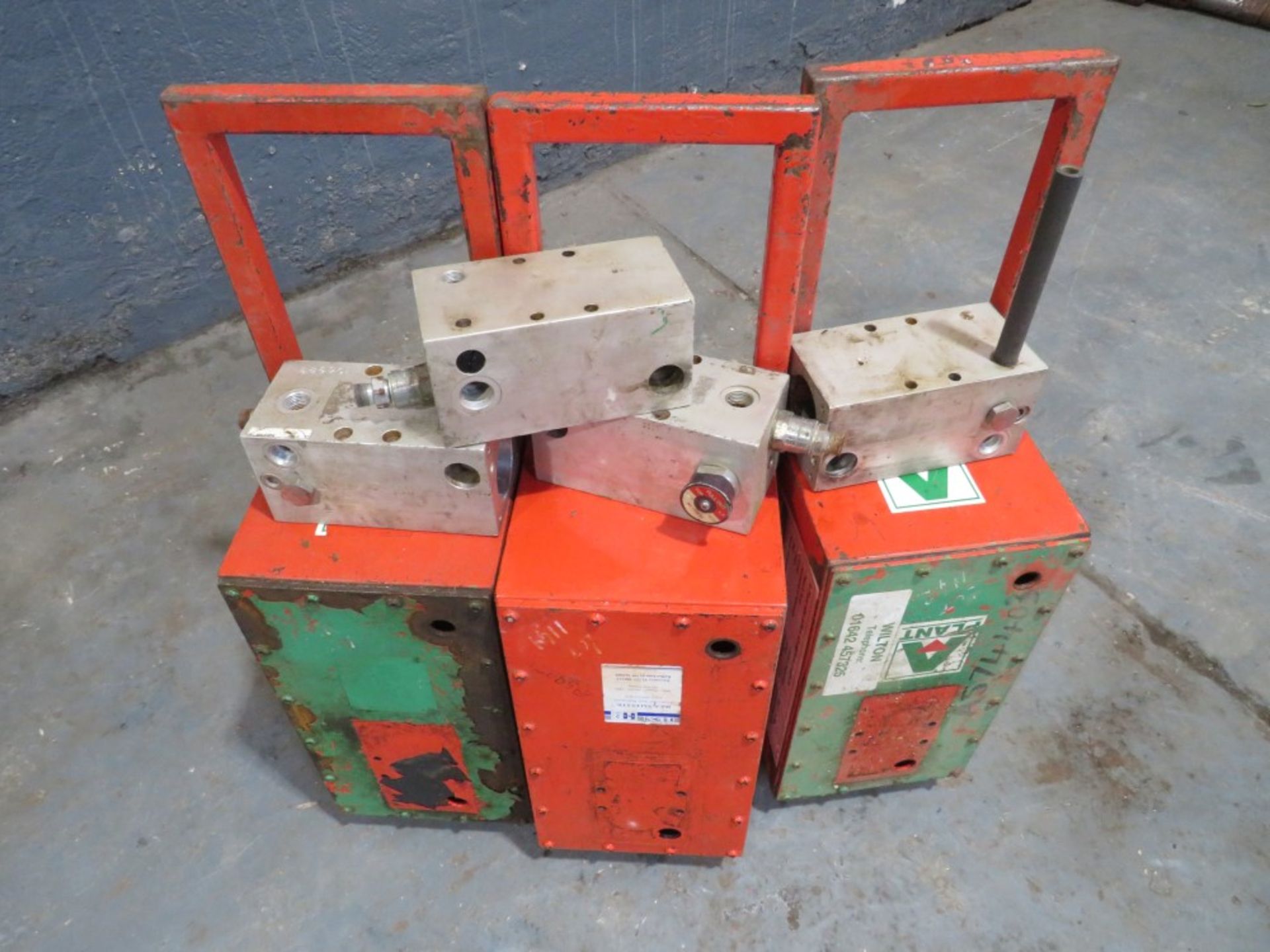 HI FORCE HYDRAULIC PUMPS [NO VAT]