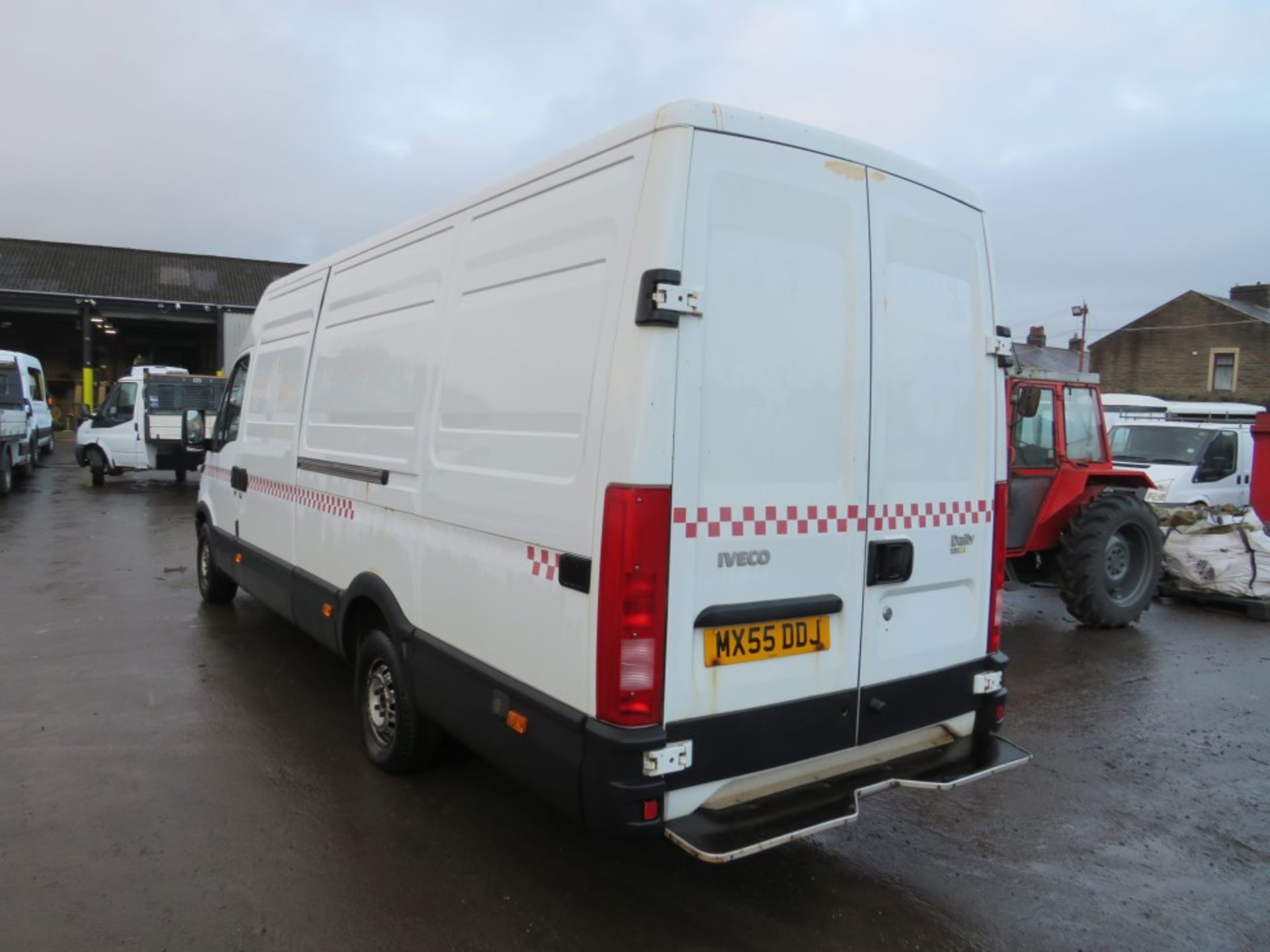 55 reg IVECO DAILY 35S12 LWB (DIRCT GTR M/C FIRE) 1ST REG 09/05, 91703M, V5 HERE, 1 OWNER FROM - Image 3 of 6