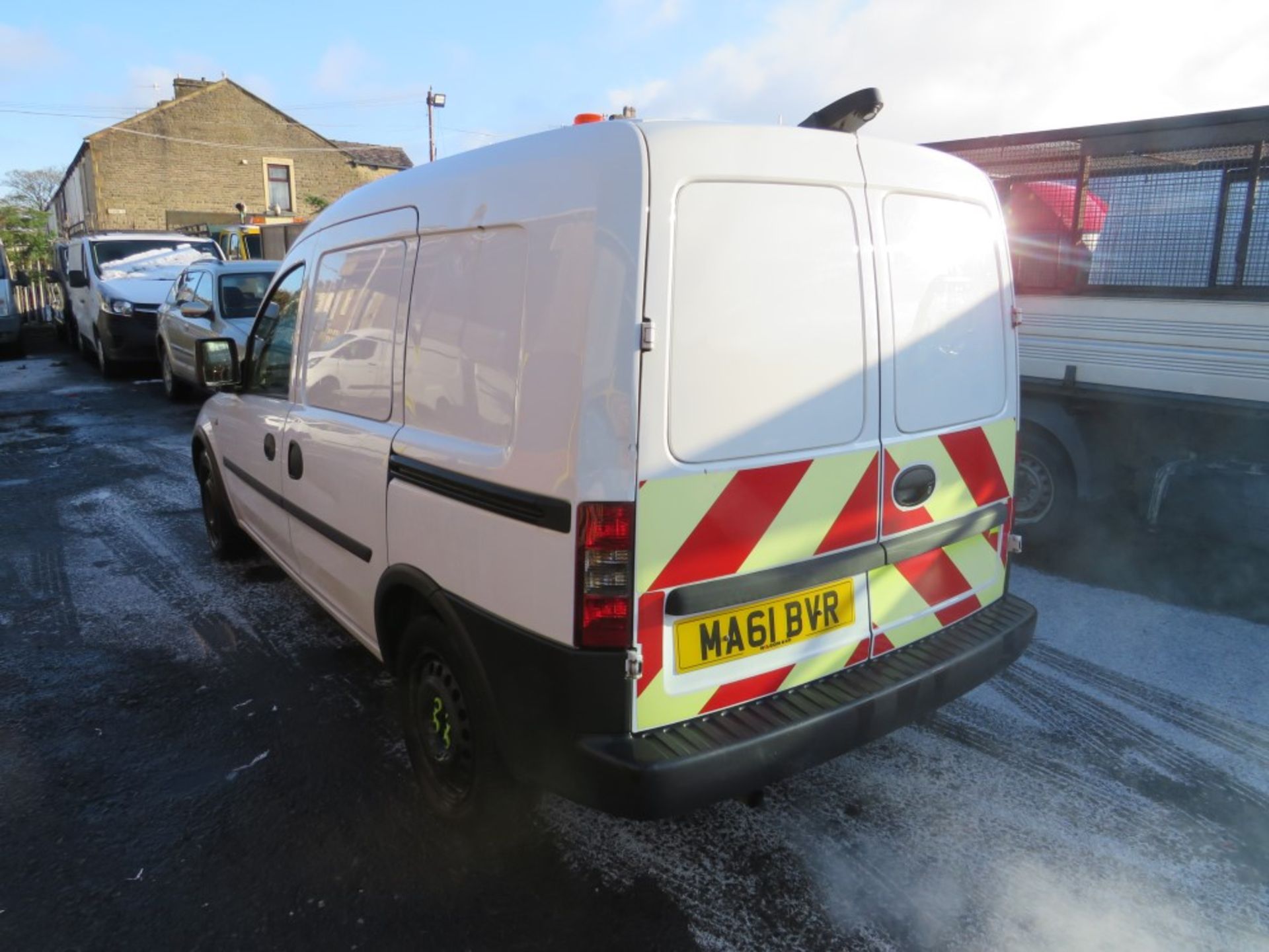 61 reg VAUXHALL COMBO 2000 CDTI (DIRECT ELECTRICITY NW) 1ST REG 11/11, TEST 09/21, 135649M [+ VAT] - Image 3 of 6