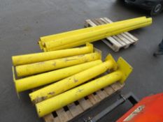 YELLOW MOTORWAY CRASH BARRIERS & POSTS [+ VAT]