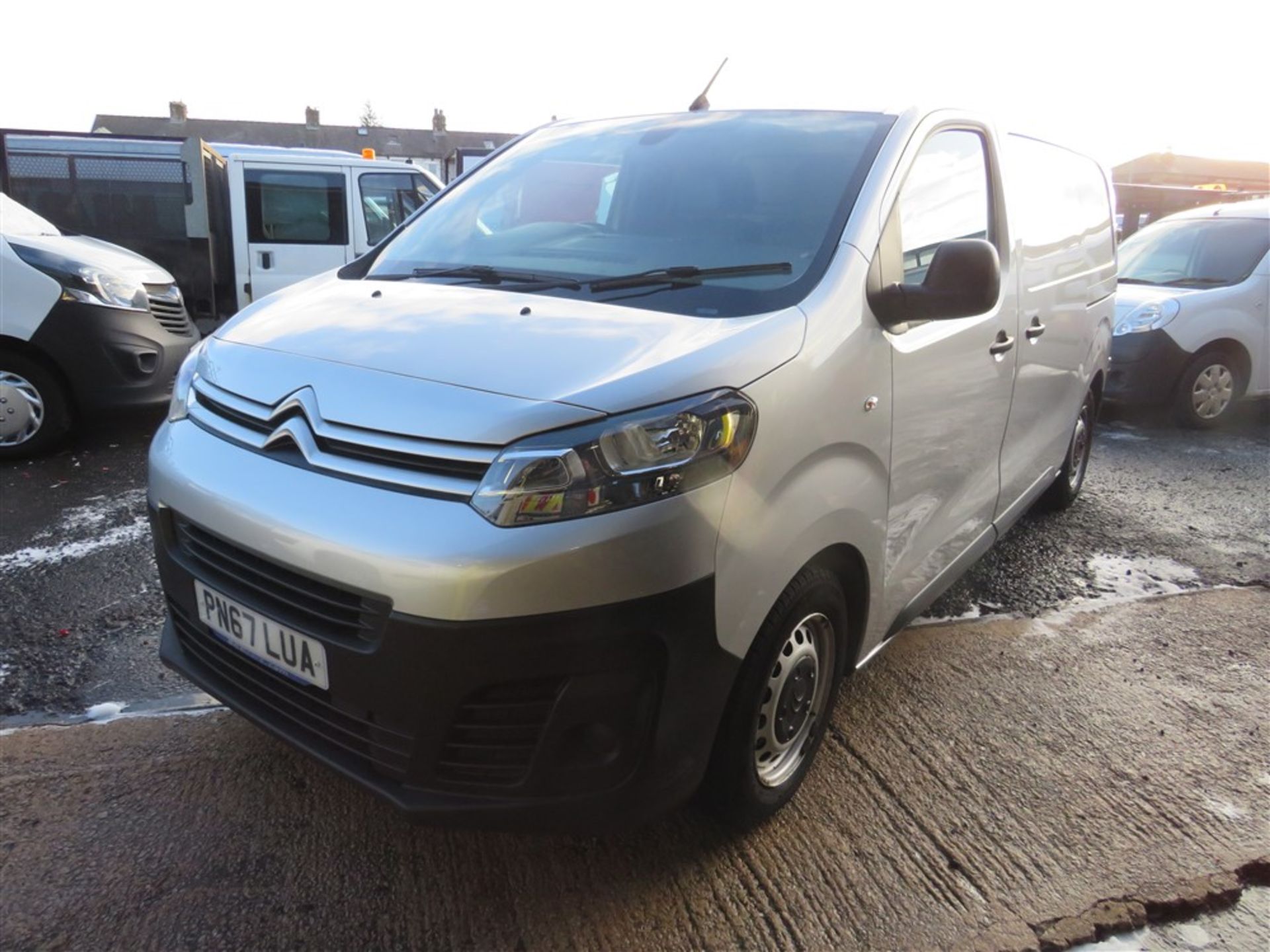 67 reg CITROEN DISPATCH 1000 ENTERPRISE BHDI SS, 1ST REG 09/17, TEST 09/21, 128999M WARRANTED, AIR - Image 2 of 6