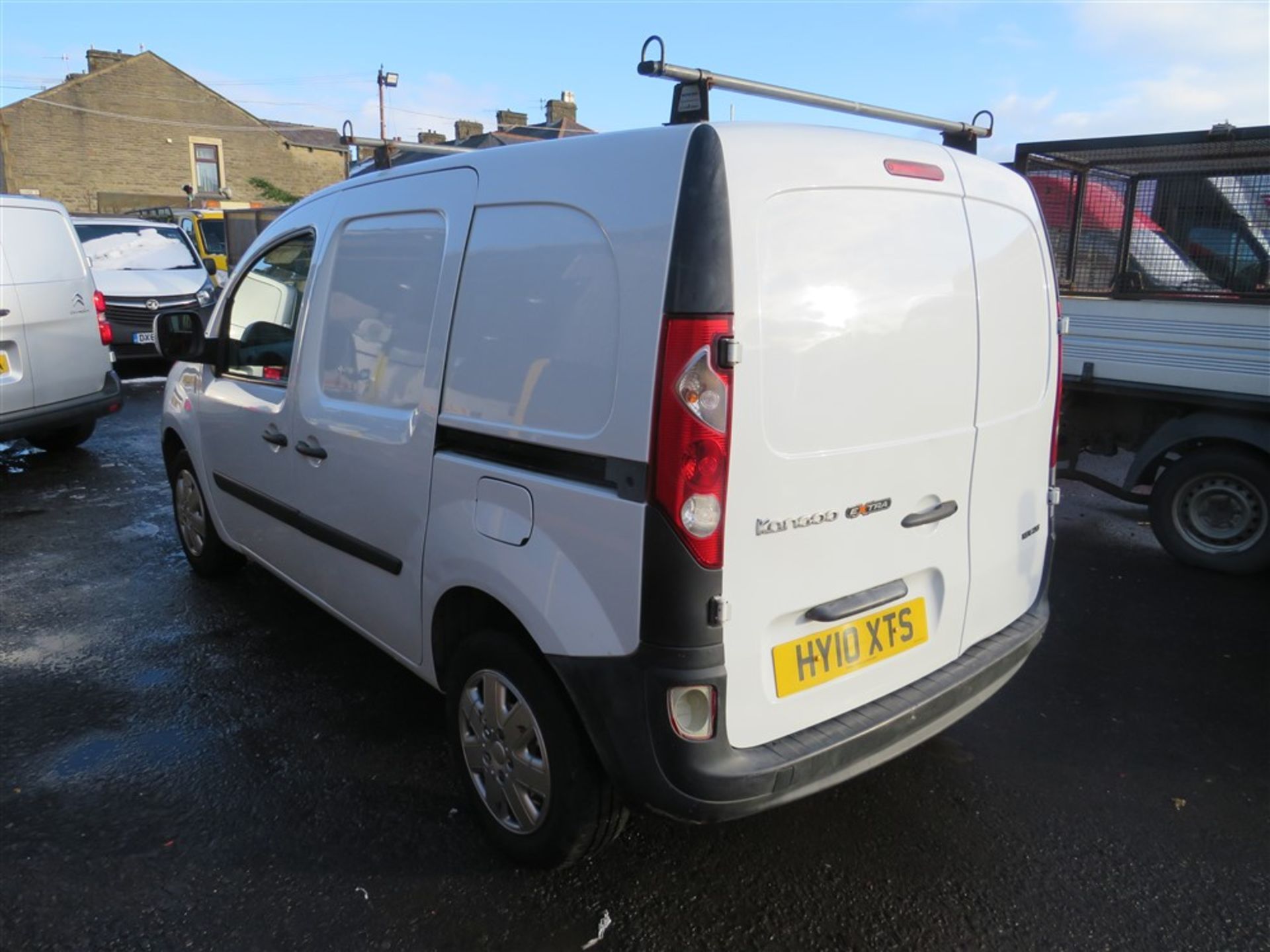 10 reg RENAULT KANGOO ML19 EXTRA DCI 85, 1ST REG 07/10, TEST 07/21, 138169M WARRANTED, AIR CON, - Image 3 of 5