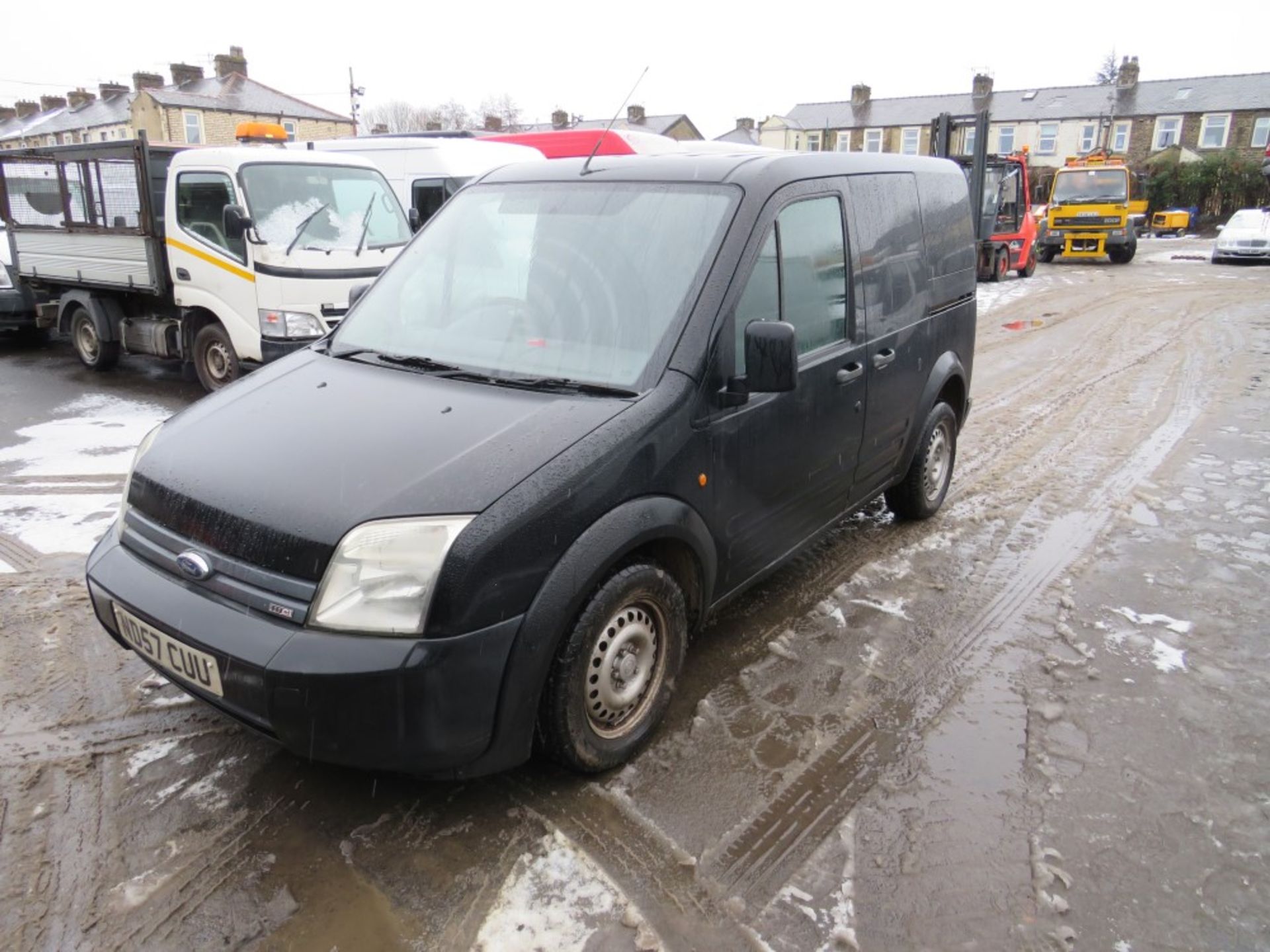 57 reg FORD TRANSIT CONNECT T200 75, 1ST REG 12/07, TEST 06/21, 137996M NOT WARRANTED, V5 [+ VAT] - Image 2 of 5