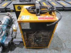 3KW DRY AST ELEC BLOW HEATER (DIRECT HIRE CO) [+ VAT]