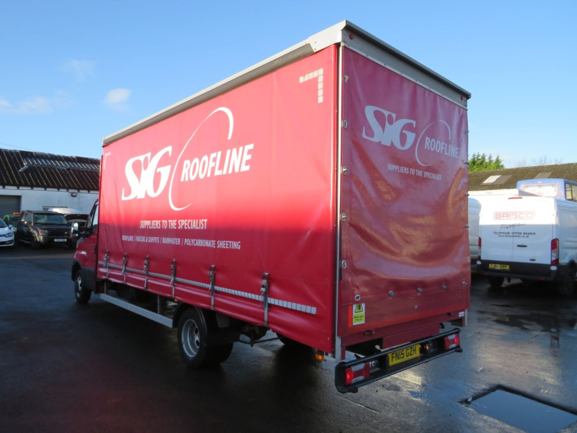 15 reg IVECO DAILY 45C15 CURTAIN SIDER, 1ST REG 06/15, 91282M, V5 HERE, 1 FORMER KEEPER [+ VAT] - Image 3 of 6