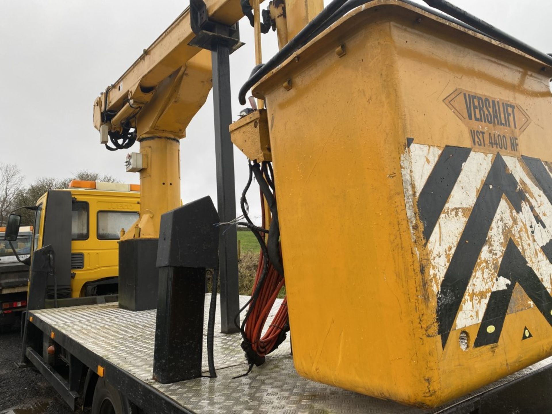 W reg FORD IVECO CHERRY PICKER (LOCATION BLACKBURN) DOCS & KEYS UNKNOWN [+ VAT] - Image 4 of 6