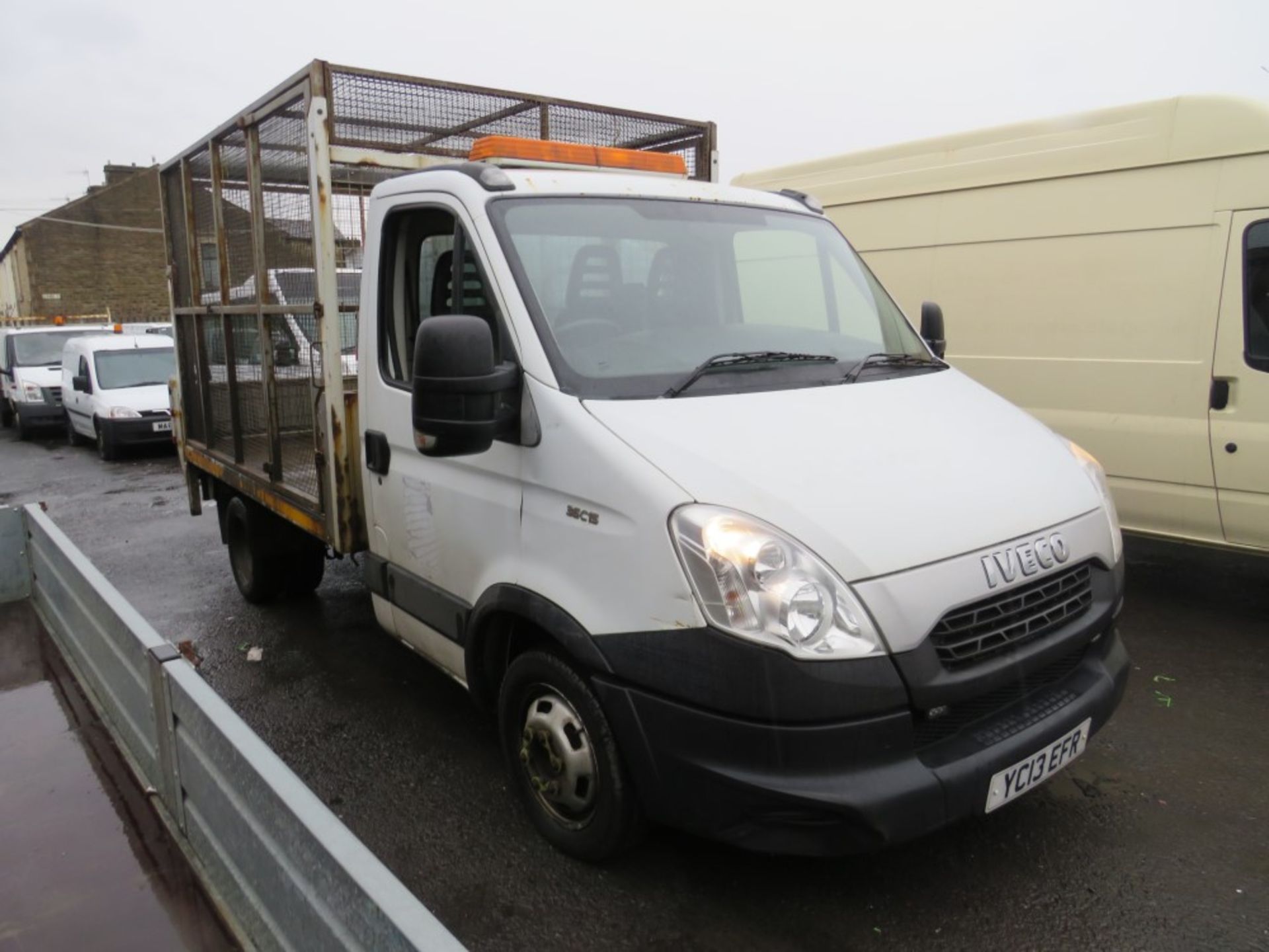 13 reg IVECO DAILY 35C15 MWB TIPPER (DIRECT COUNCIL) 1ST REG 05/13, TEST 03/21, 169583M, V5 MAY