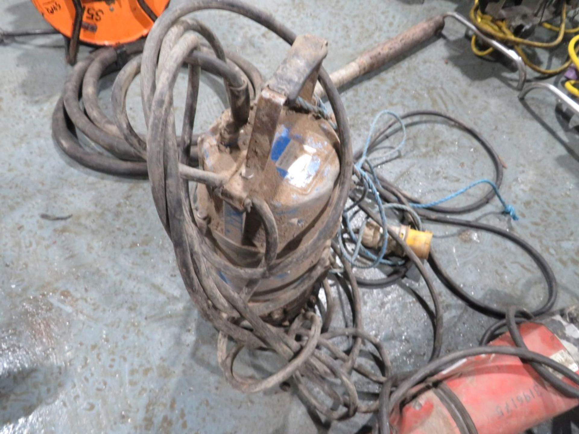 3" SUBMERSIBLE PUMP C/W HOSE (DIRECT GAP) [+ VAT]