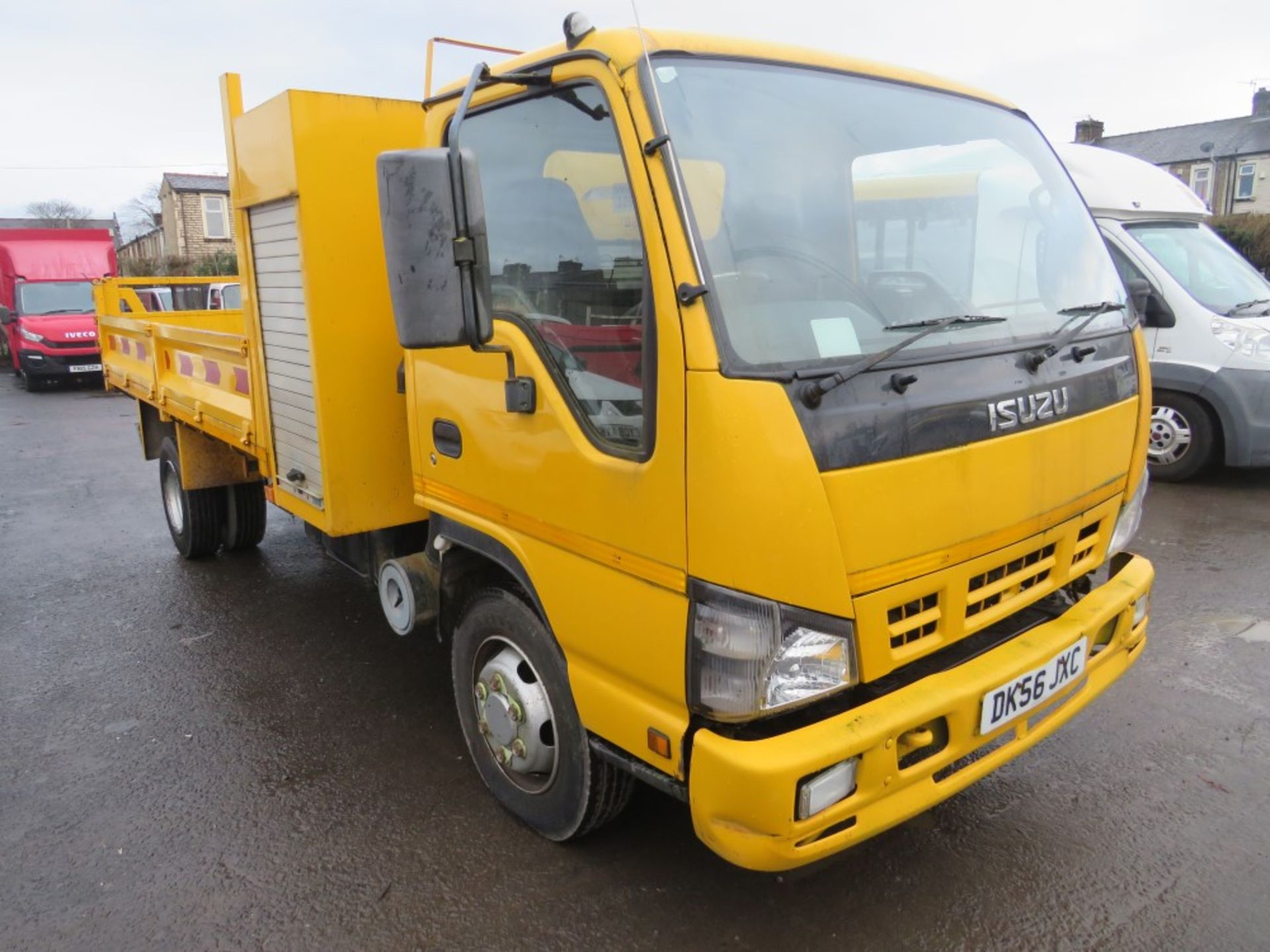 56 reg ISUZU NQR75-M 7.5t FLAT BED, 1ST REG 02/07, V5 HERE, 1 OWNER FROM NEW [+ VAT]