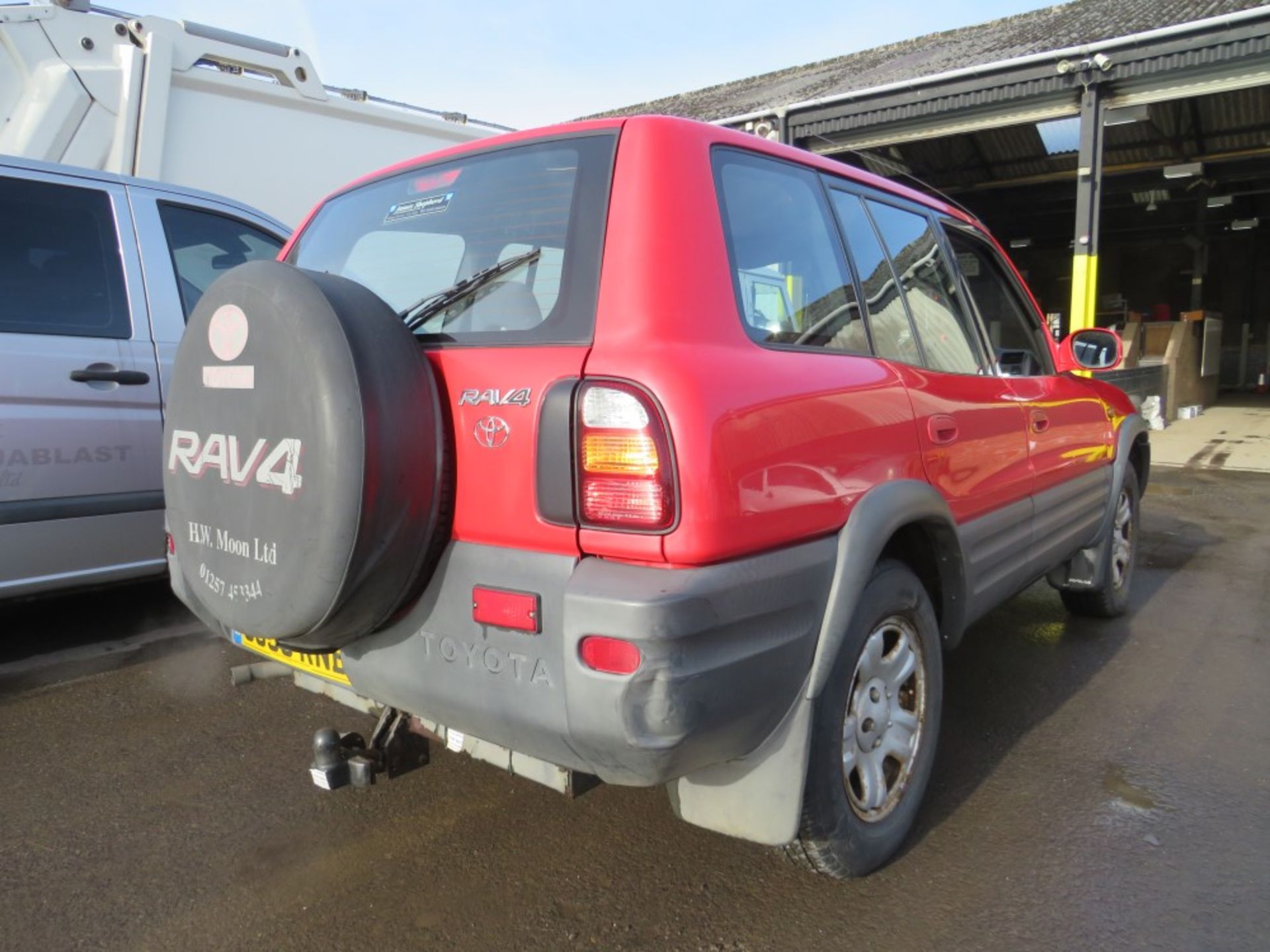 S reg TOYOTA RAV 4, 1ST REG 08/98, TEST 03/21, 85799M, V5 HERE, PREVIOUS KEEPERS UKNOWN [NO VAT] - Image 4 of 6