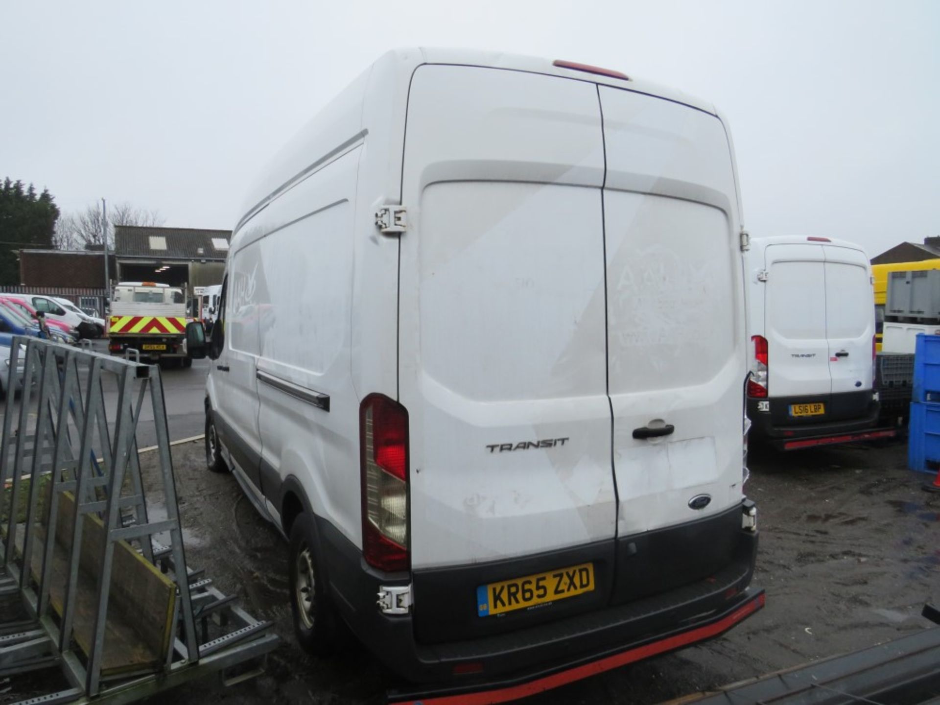 65 reg FORD TRANSIT 310 2.2 TDCI (NON RUNNER) 1ST REG 12/15, 202692M WARRANTED, V5 HERE, 1 OWNER - Image 3 of 6