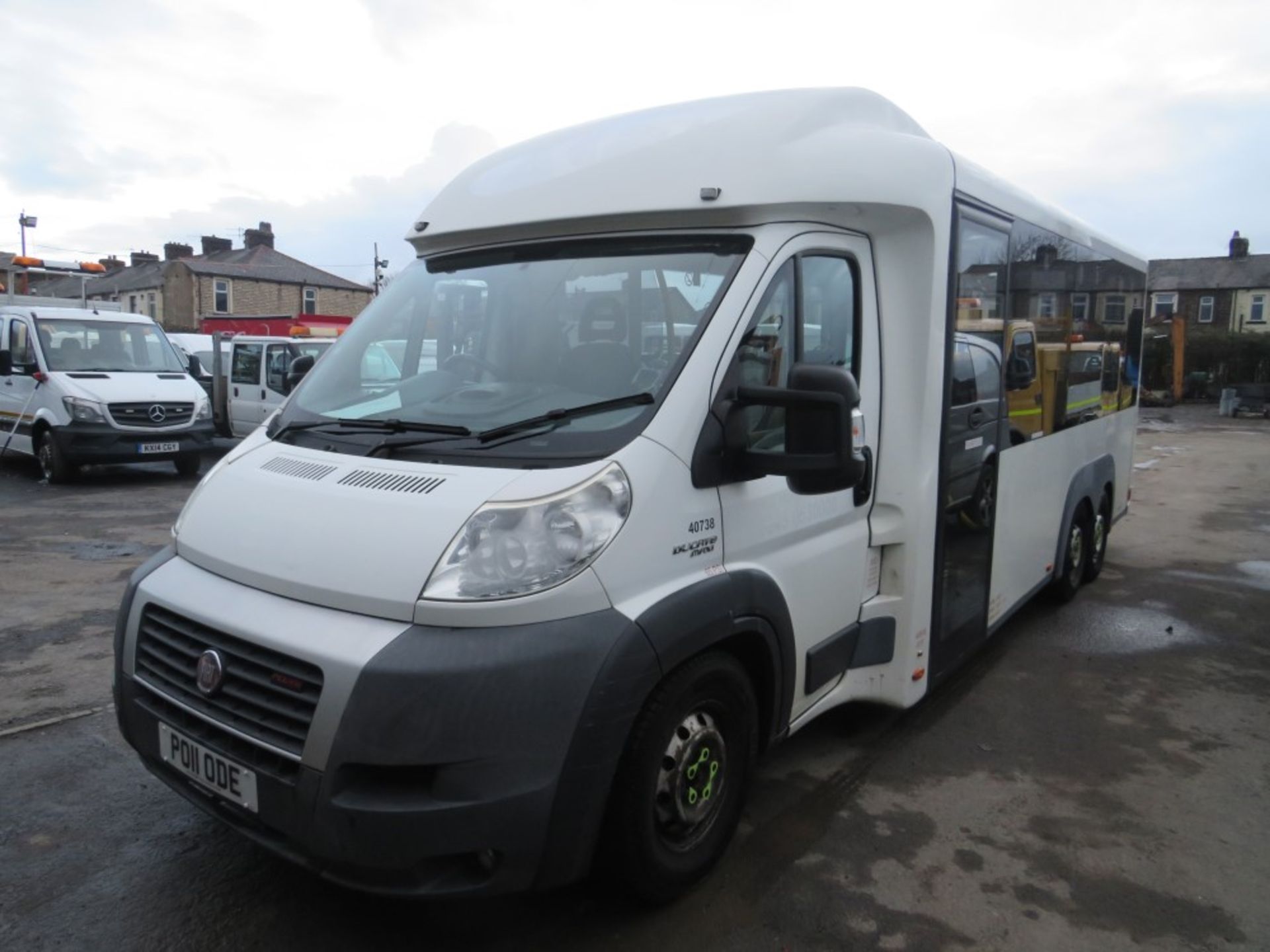 11 reg FIAT DUCATO TRI AXLE MINIBUS (DIRECT COUNCIL) 1ST REG 08/11, TEST 08/21, 117830M, V5 HERE, 1 - Image 2 of 7