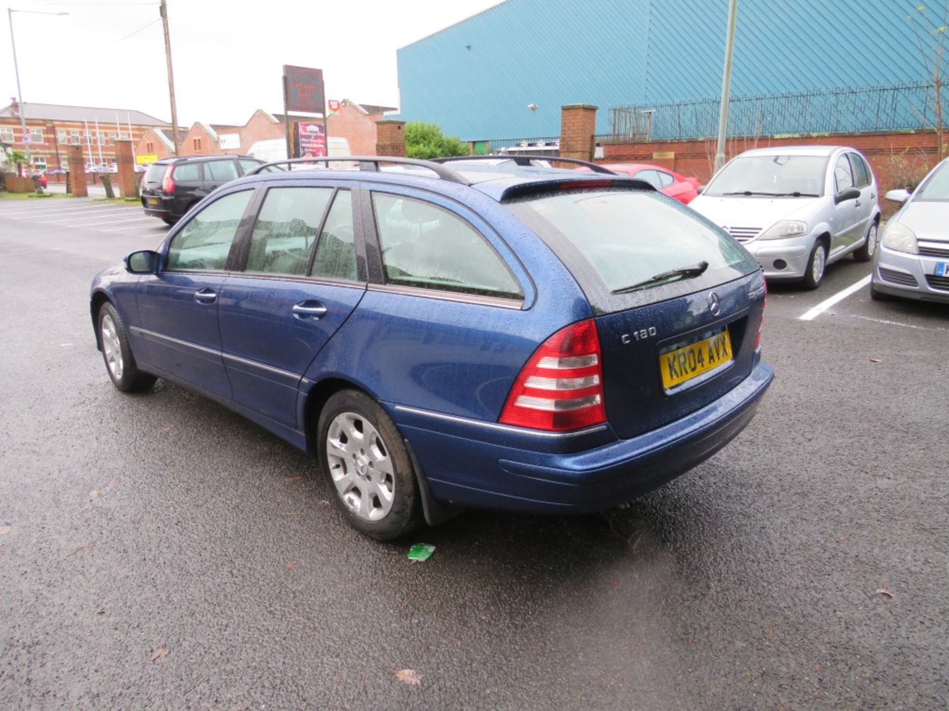 04 reg MERCEDES C180 KOMP ELEGANCE SE, 1ST REG 04/04, TEST 04/21, 106915M NOT WARRANTED, PART V5 - - Image 3 of 5