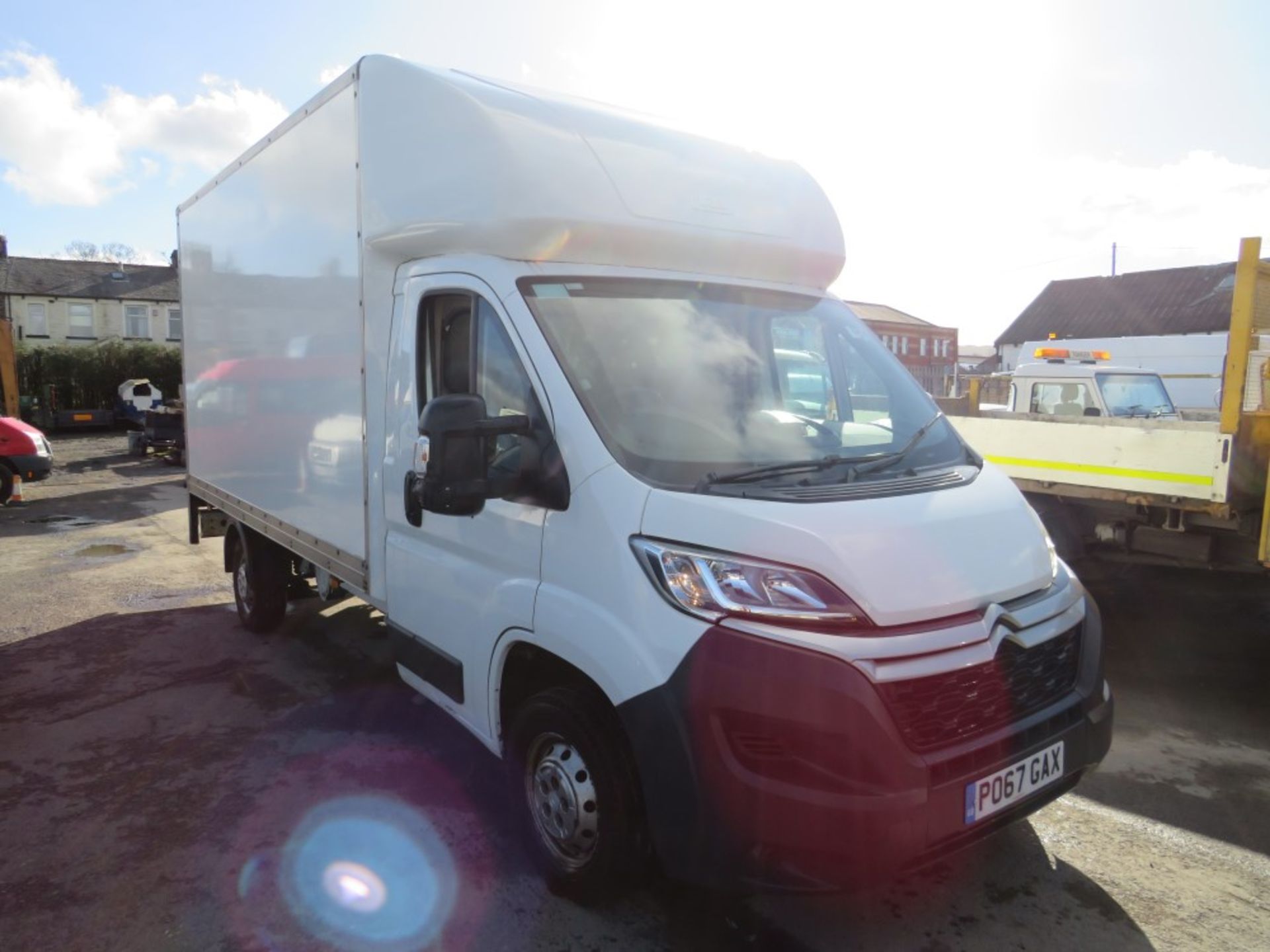 67 reg CITROEN RELAY 35 BLUE HDI LUTON VAN, 1ST REG 09/17, TEST 09/21, V5 HERE, 1 OWNER FROM - Image 2 of 7