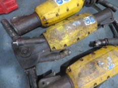 ATLAS COPCO 28KG ANTI VIB AIR BREAKER (DIRECT GAP) [+ VAT]