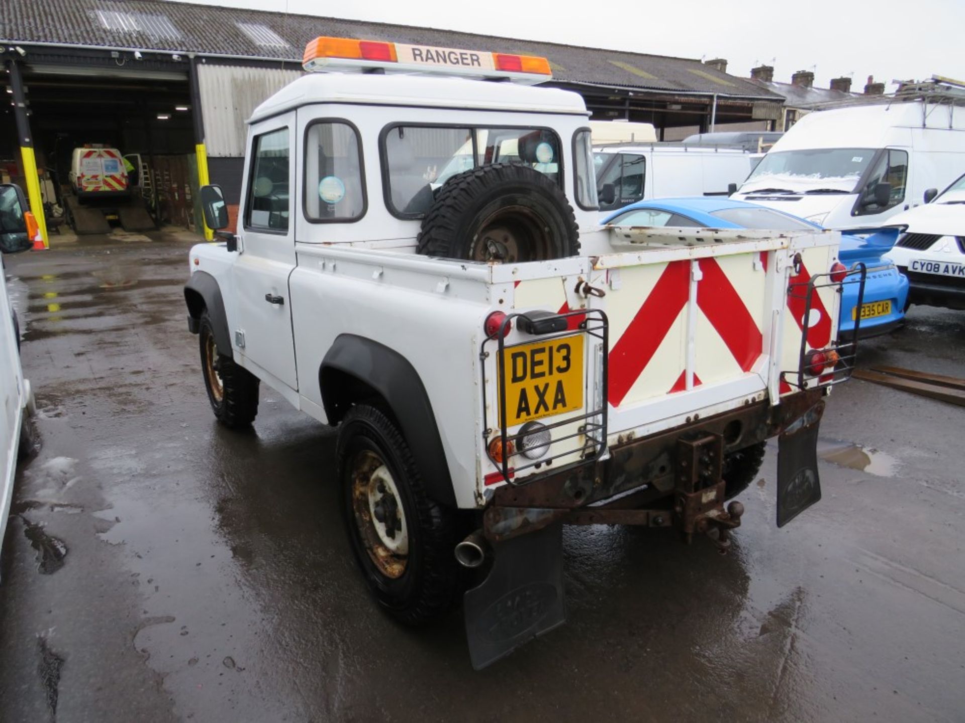 13 reg LAND ROVER DEFENDER 90 TD PICKUP (DIRECT COUNCIL) 1ST REG 03/13, TEST 04/21, 78517M, V5 HERE, - Image 3 of 6