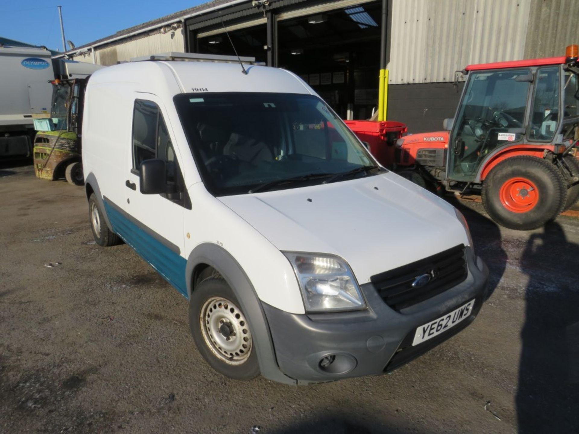 62 reg FORD TRANSIT CONNECT 90 T230 (DIRECT UNITED UTILITIES WATER) (NON RUNNER) 1ST REG 11/12, TEST