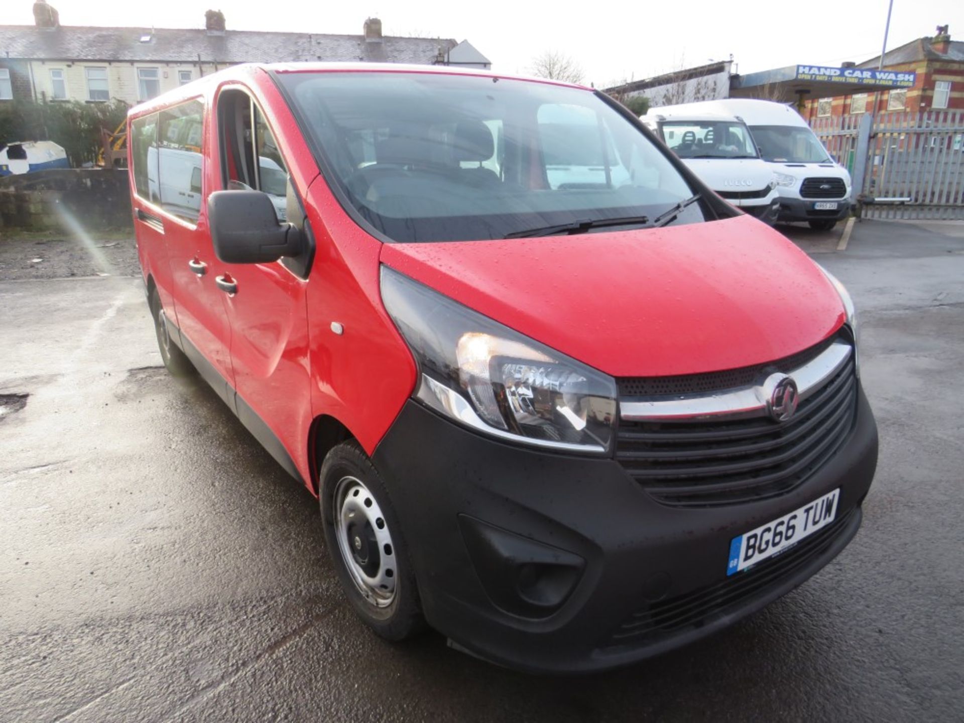 66 reg VAUXHALL VIVARO COMBI CDTI S/S, 1ST REG 10/16, 124144M, V5 HERE, 1 OWNER FROM NEW [+ VAT] - Image 2 of 7