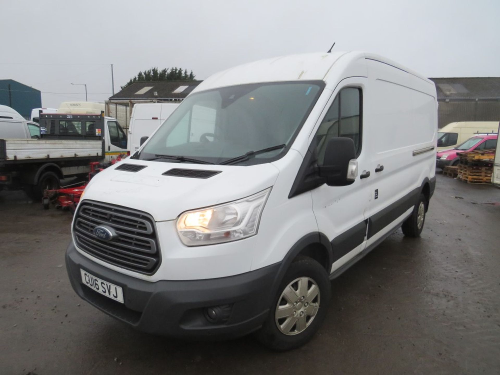 16 reg FORD TRANSIT 350 TREND, 1ST REG 03/16, TEST 03/21, 104005M, V5 HERE, 1 FORMER KEEPER [+ VAT] - Image 2 of 6