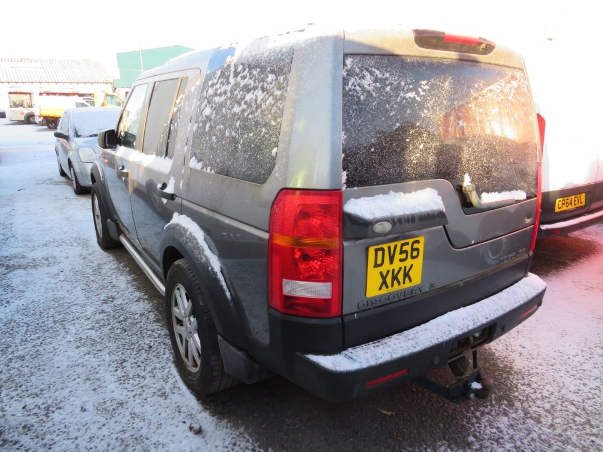 56 reg LAND ROVER DISCOVERY TDV6 XS (NON RUNNER) 1ST REG 01/07, NO V5 [NO VAT] - Image 3 of 5