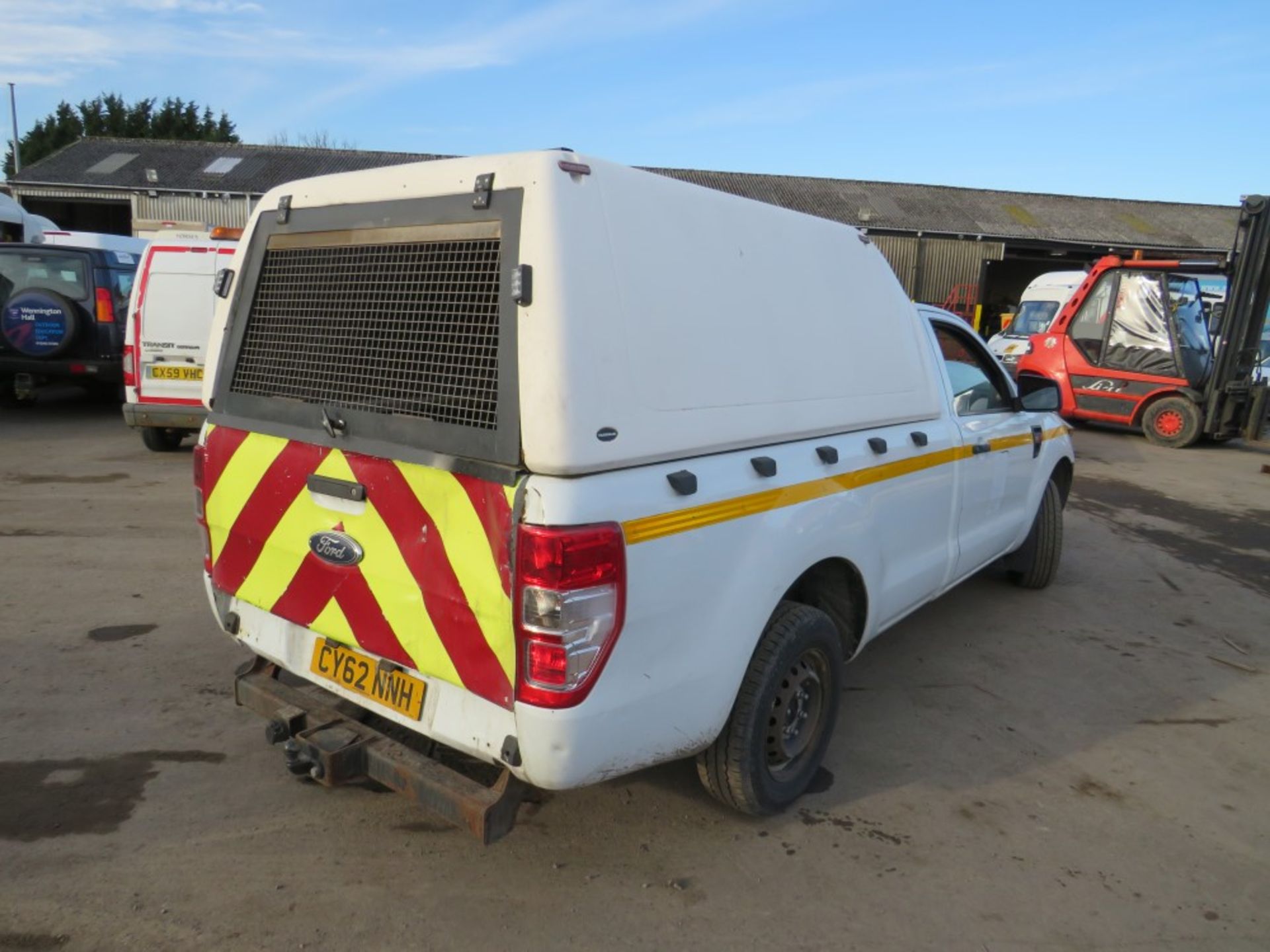 62 reg FORD RANGER XL 4 X 2 S/C TDCI PICKUP (DIRECT COUNCIL) 1ST REG 02/13, 88903M, V5 HERE, 1 OWNER - Image 4 of 7