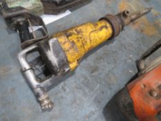 ATLAS COPCO 11KG AIR DEMO HAMMER (DIRECT GAP) [+ VAT]