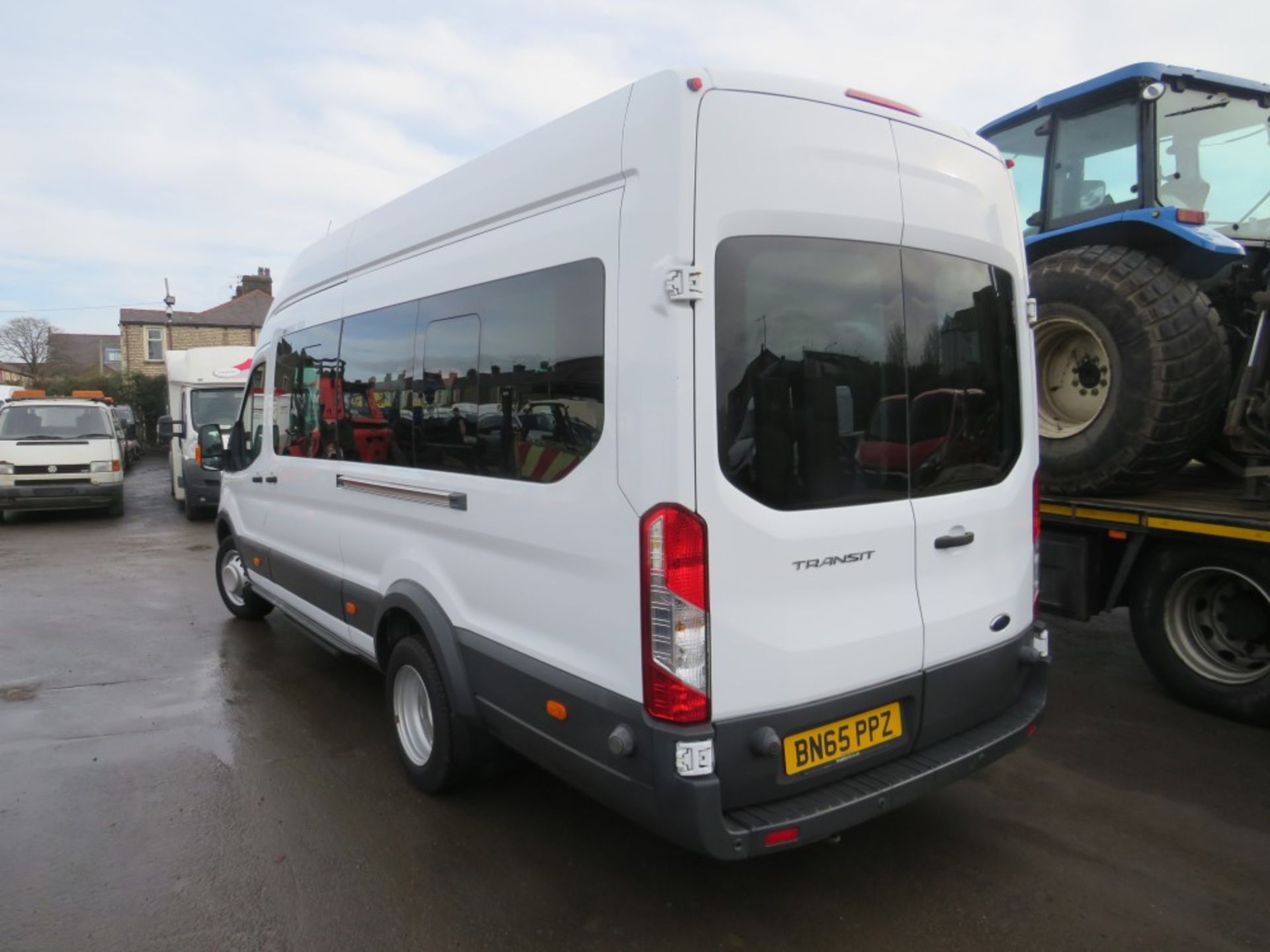 65 reg FORD TRANSIT 460 ECONETIC 17 SEAT MINIBUS, 1ST REG 09/15, TEST 09/21, 8190M WARRANTED, AIR - Image 3 of 7