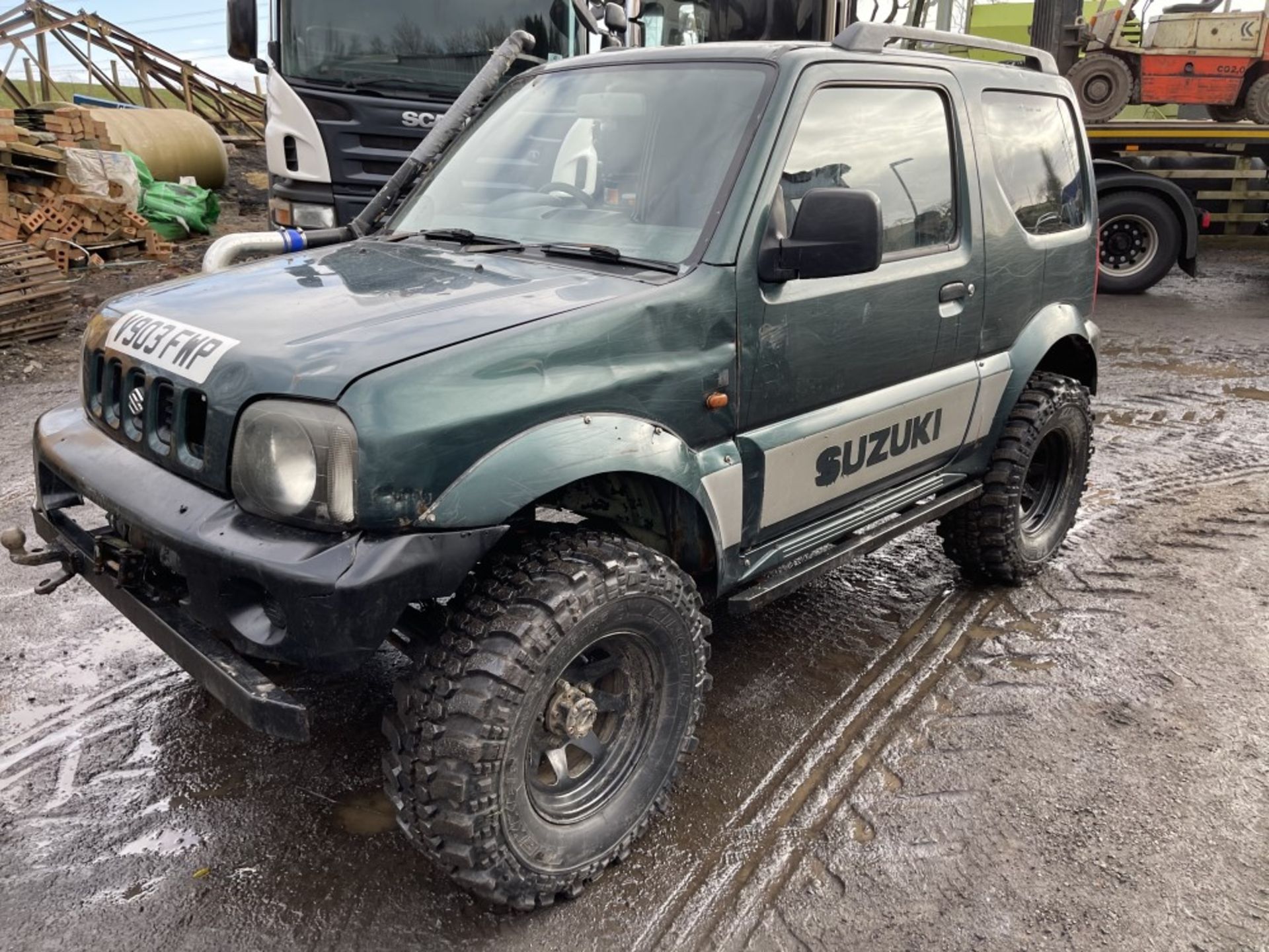 V reg SUZUKI JIMNY JLX (LOCATION BLACKBURN) 1ST REG 01/00, TEST 11/20, 102457M, V5 (RING FOR