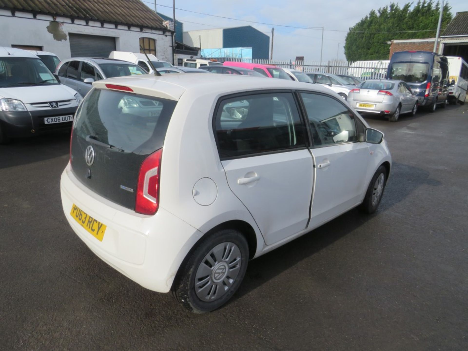 63 reg VW MOVE UP BLUEMOTION TECHNOLOGY (DIRECT LANCS FIRE & RESCUE) 1ST REG 09/13, TEST 07/21, - Image 4 of 6