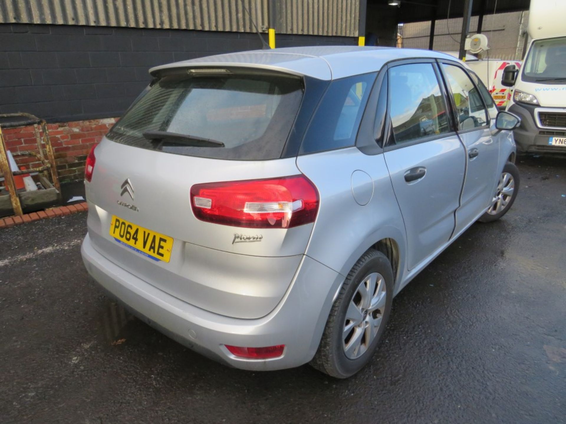 64 reg CITROEN C4 PICASSO VTR HDI (DIRECT COUNCIL) 1ST REG 09/14, 129691M, V5 HERE, 1 OWNER FROM NEW - Image 4 of 6