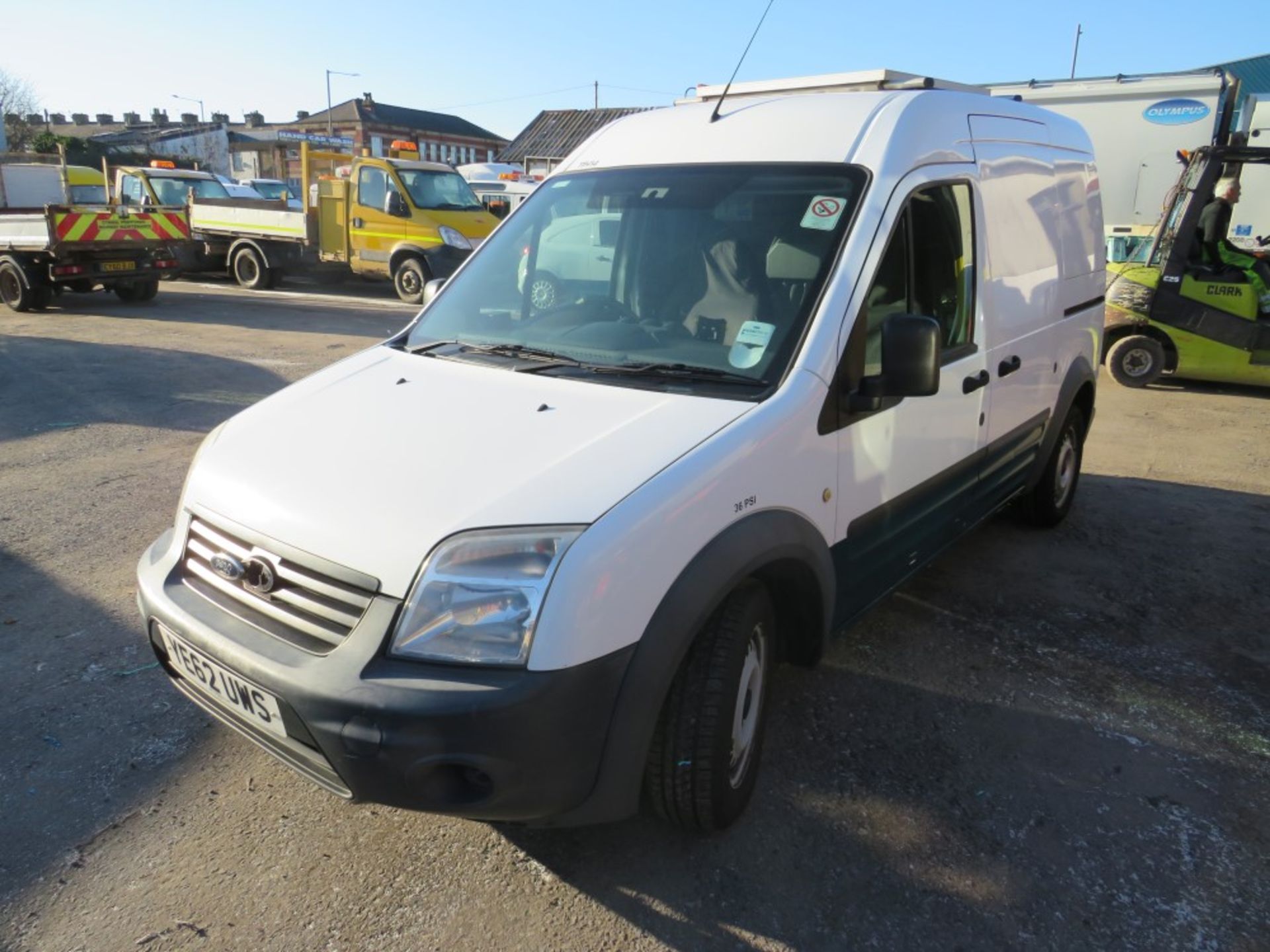 62 reg FORD TRANSIT CONNECT 90 T230 (DIRECT UNITED UTILITIES WATER) (NON RUNNER) 1ST REG 11/12, TEST - Image 2 of 7