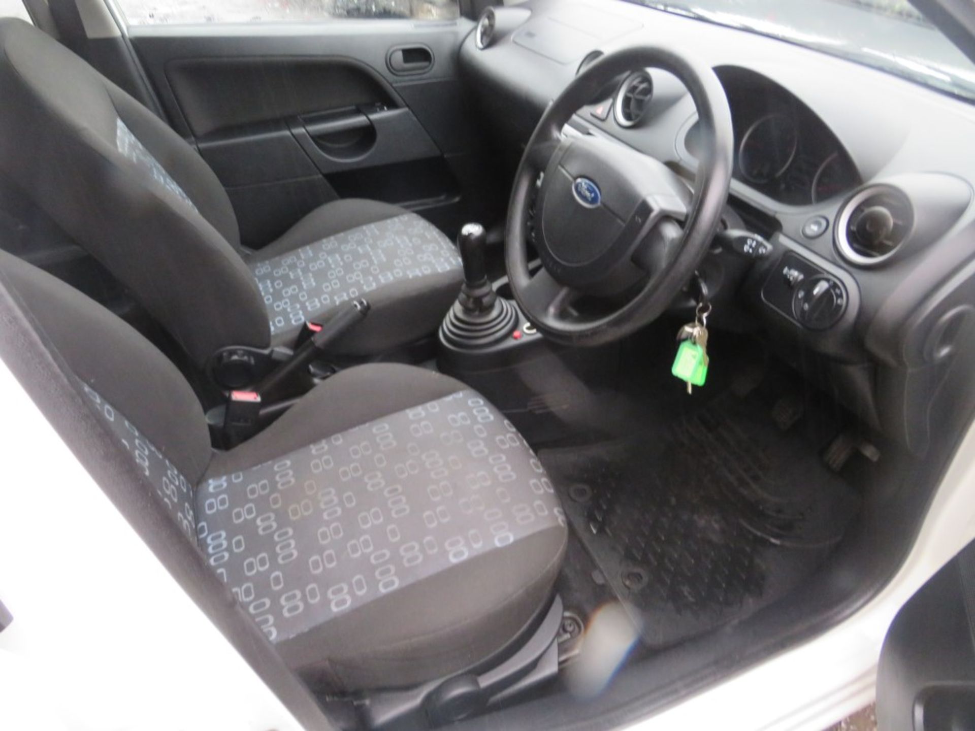 05 reg FORD FIESTA STYLE D 5 DOOR HATCHBACK (DIRECT COUNCIL) (NON RUNNER) 1ST REG 07/05, TEST 05/21, - Image 5 of 5