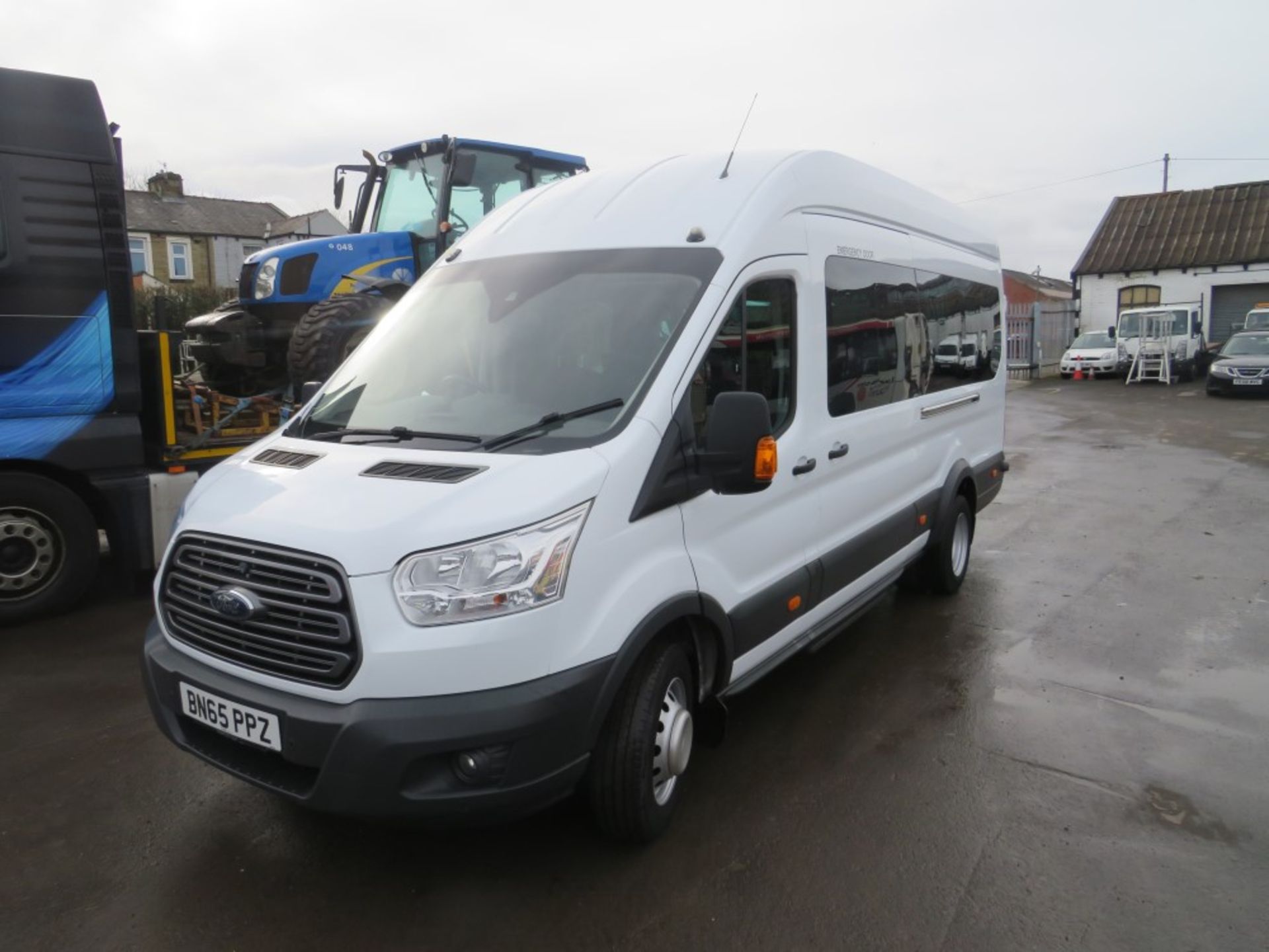 65 reg FORD TRANSIT 460 ECONETIC 17 SEAT MINIBUS, 1ST REG 09/15, TEST 09/21, 8190M WARRANTED, AIR - Image 2 of 7