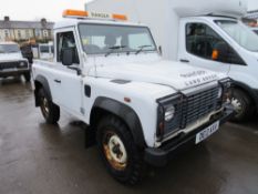 13 reg LAND ROVER DEFENDER 90 TD PICKUP (DIRECT COUNCIL) 1ST REG 03/13, TEST 04/21, 78517M, V5 HERE,