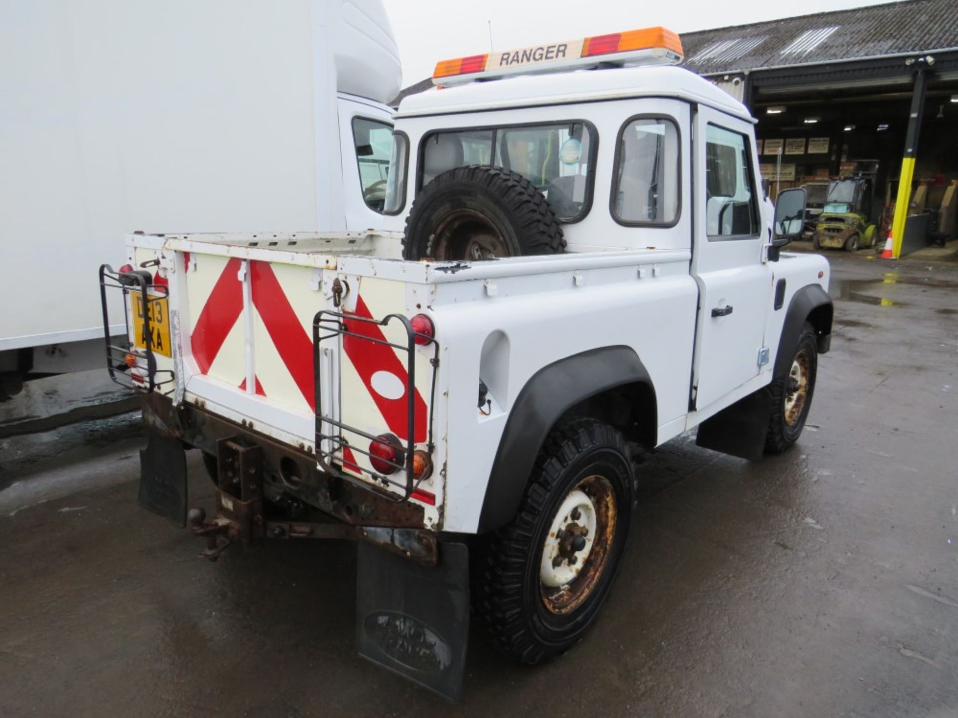 13 reg LAND ROVER DEFENDER 90 TD PICKUP (DIRECT COUNCIL) 1ST REG 03/13, TEST 04/21, 78517M, V5 HERE, - Image 4 of 6