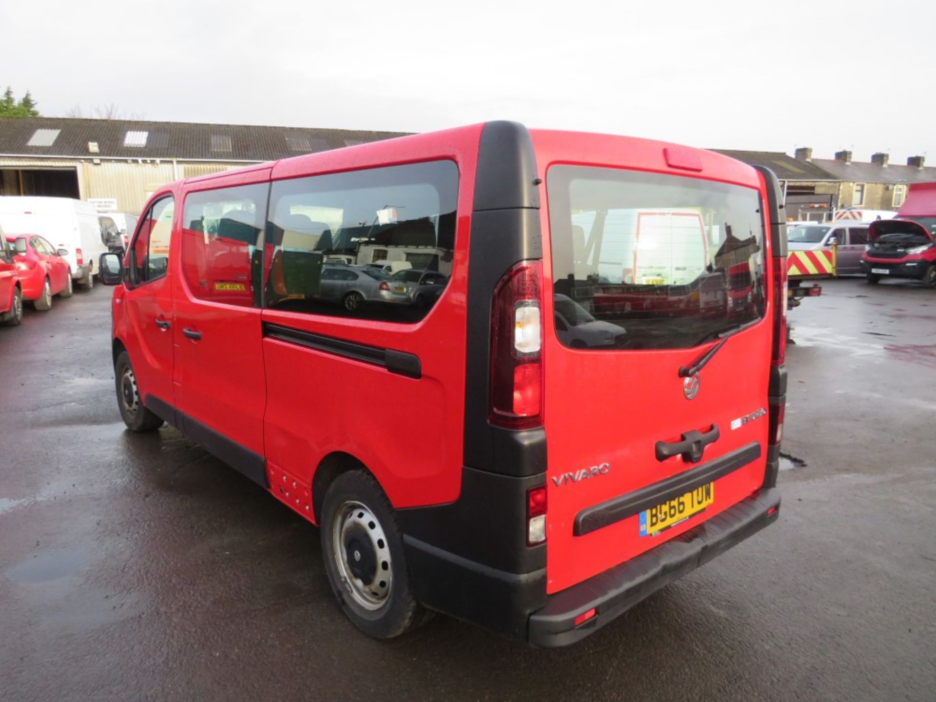 66 reg VAUXHALL VIVARO COMBI CDTI S/S, 1ST REG 10/16, 124144M, V5 HERE, 1 OWNER FROM NEW [+ VAT] - Image 3 of 7