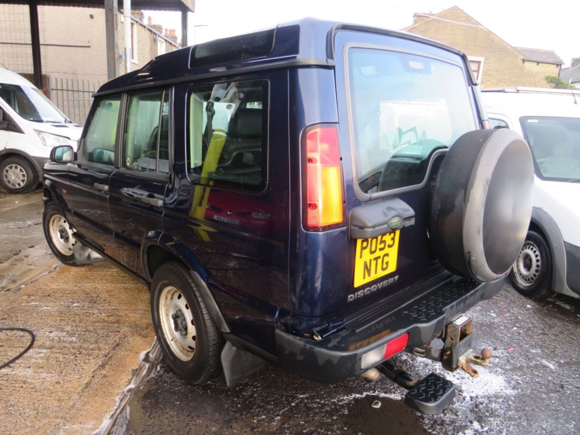 53 reg LAND ROVER DISCOVERY TD5 E (DIRECT COUNCIL) 1ST REG 09/03, 85170M, V5 HERE, 1 - Image 4 of 6