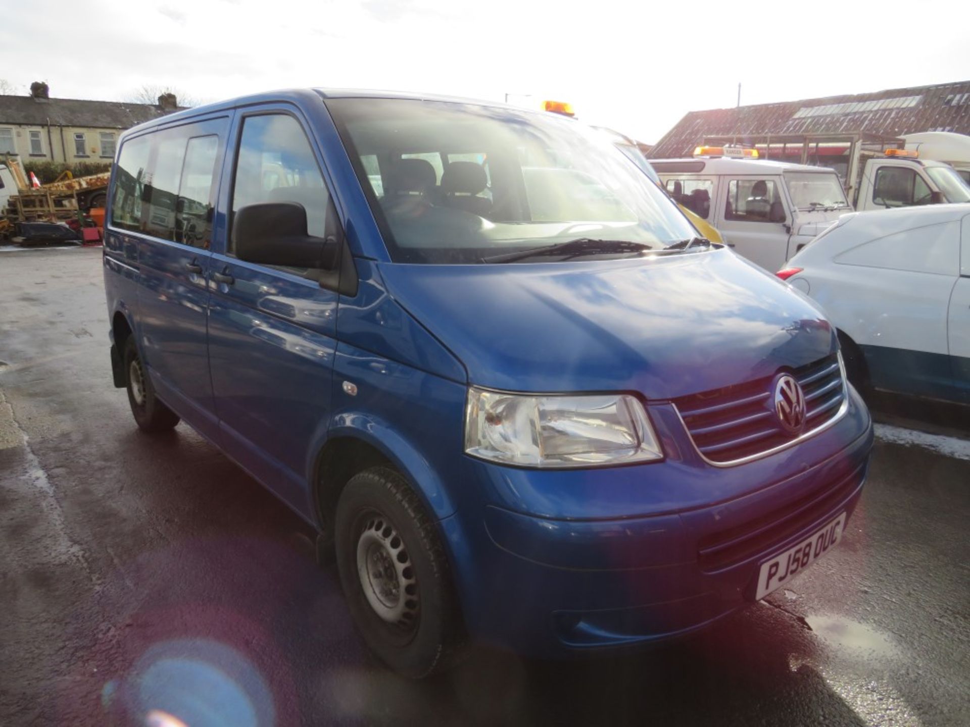 58 reg VW SHUTTLE SE 102 SWB MPV (DIRECT COUNCIL) 1ST REG 02/09, 193677M, V5 HERE, 1 OWNER FROM