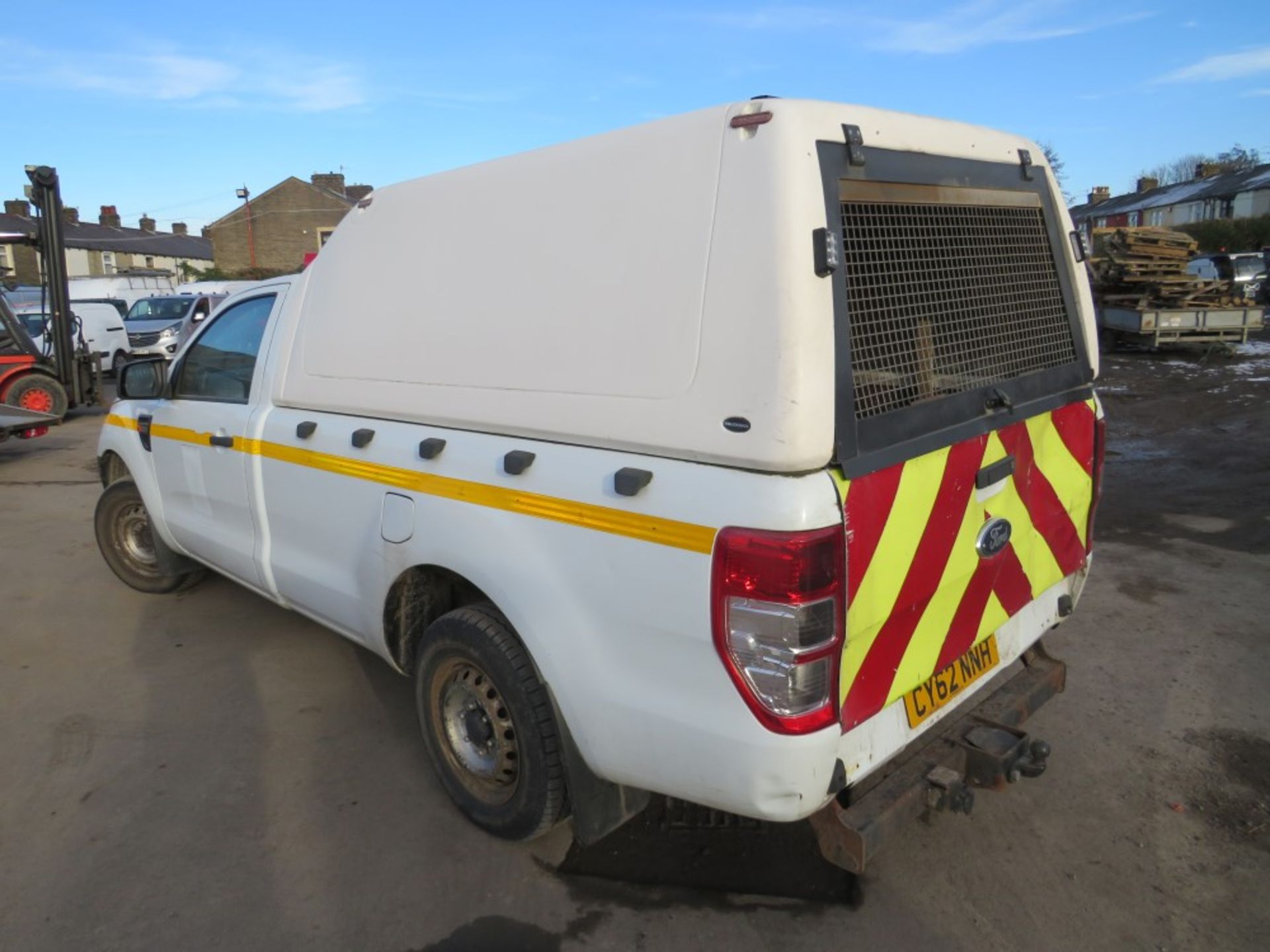 62 reg FORD RANGER XL 4 X 2 S/C TDCI PICKUP (DIRECT COUNCIL) 1ST REG 02/13, 88903M, V5 HERE, 1 OWNER - Image 3 of 7