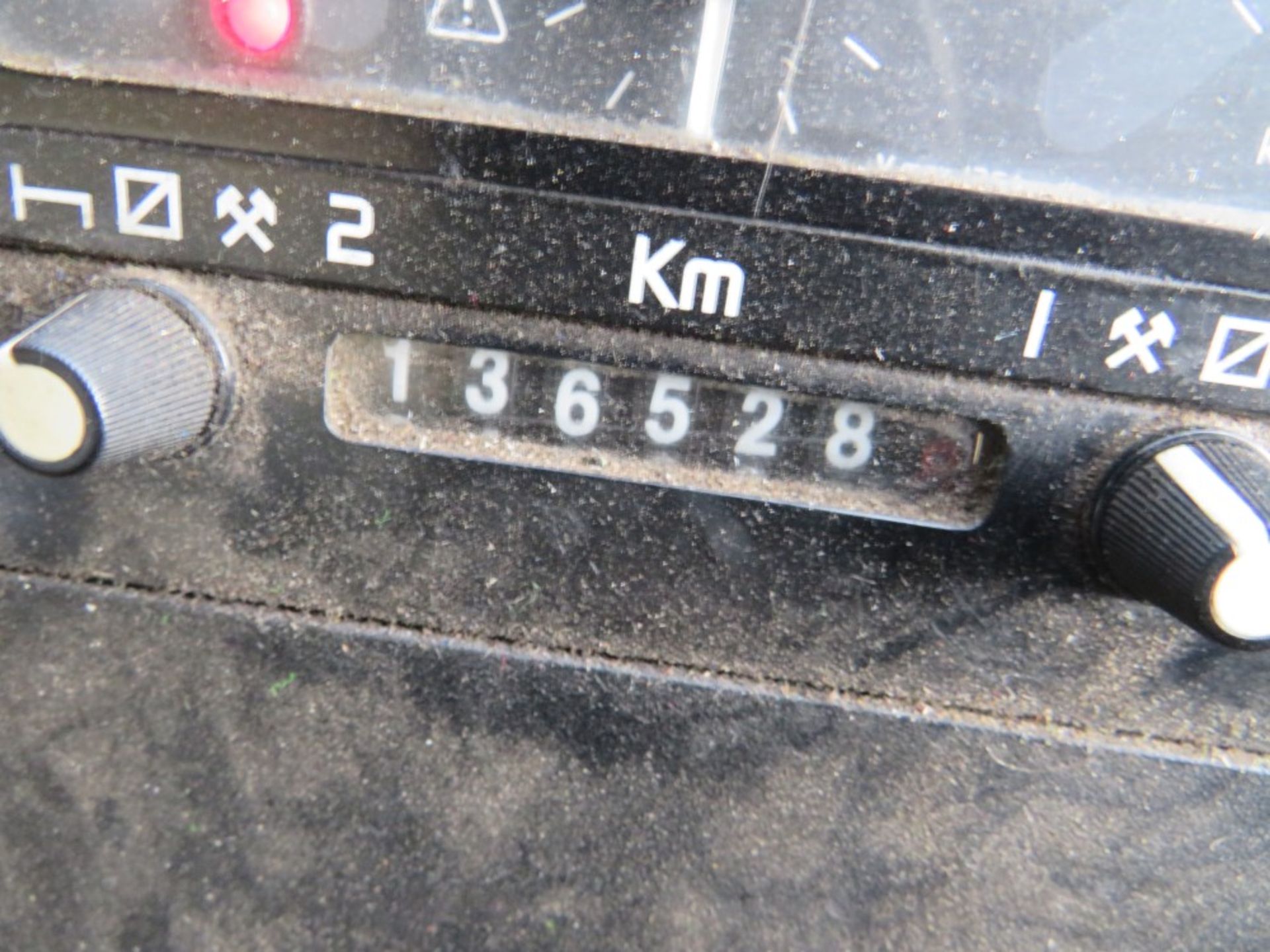 X reg RENAULT 42AEA1 RECOVERY TRUCK, 1ST REG 11/00, TEST 09/21, 136528KM, V5 HERE, 4 FORMER - Image 6 of 6